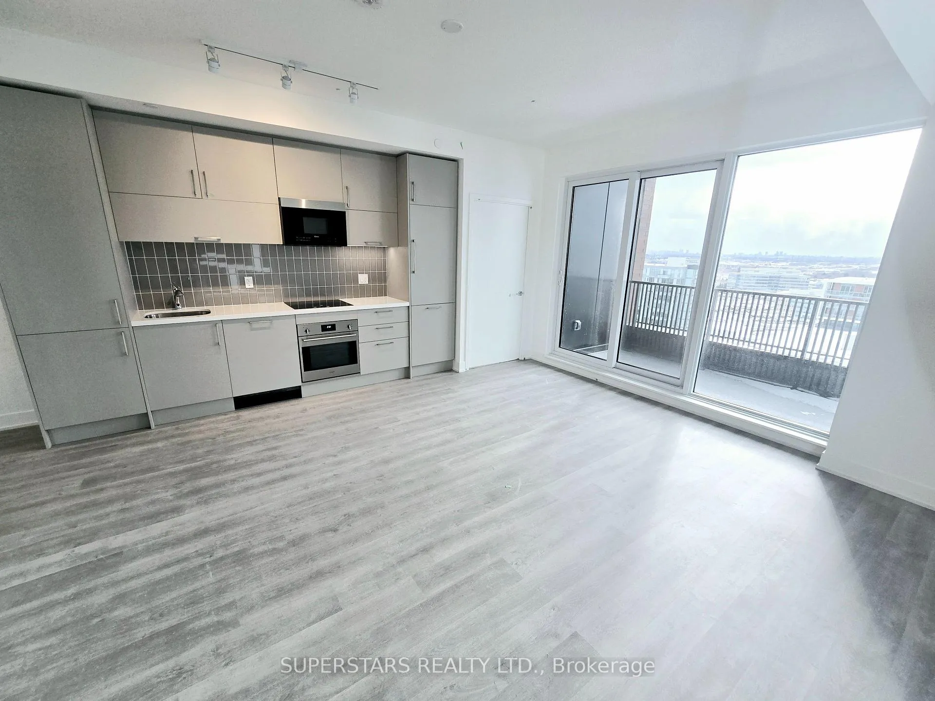 Photo 7 of Unit 1902, 38 Andre de Grasse Street, Markham, Unionville — HOMEH