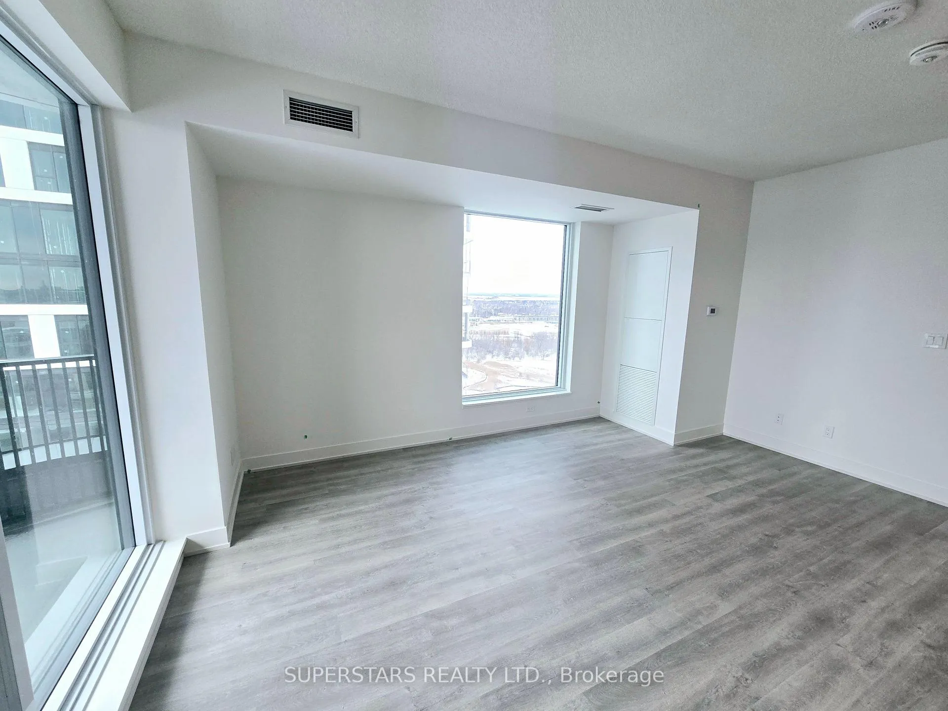 Photo 12 of Unit 1902, 38 Andre de Grasse Street, Markham, Unionville — HOMEH
