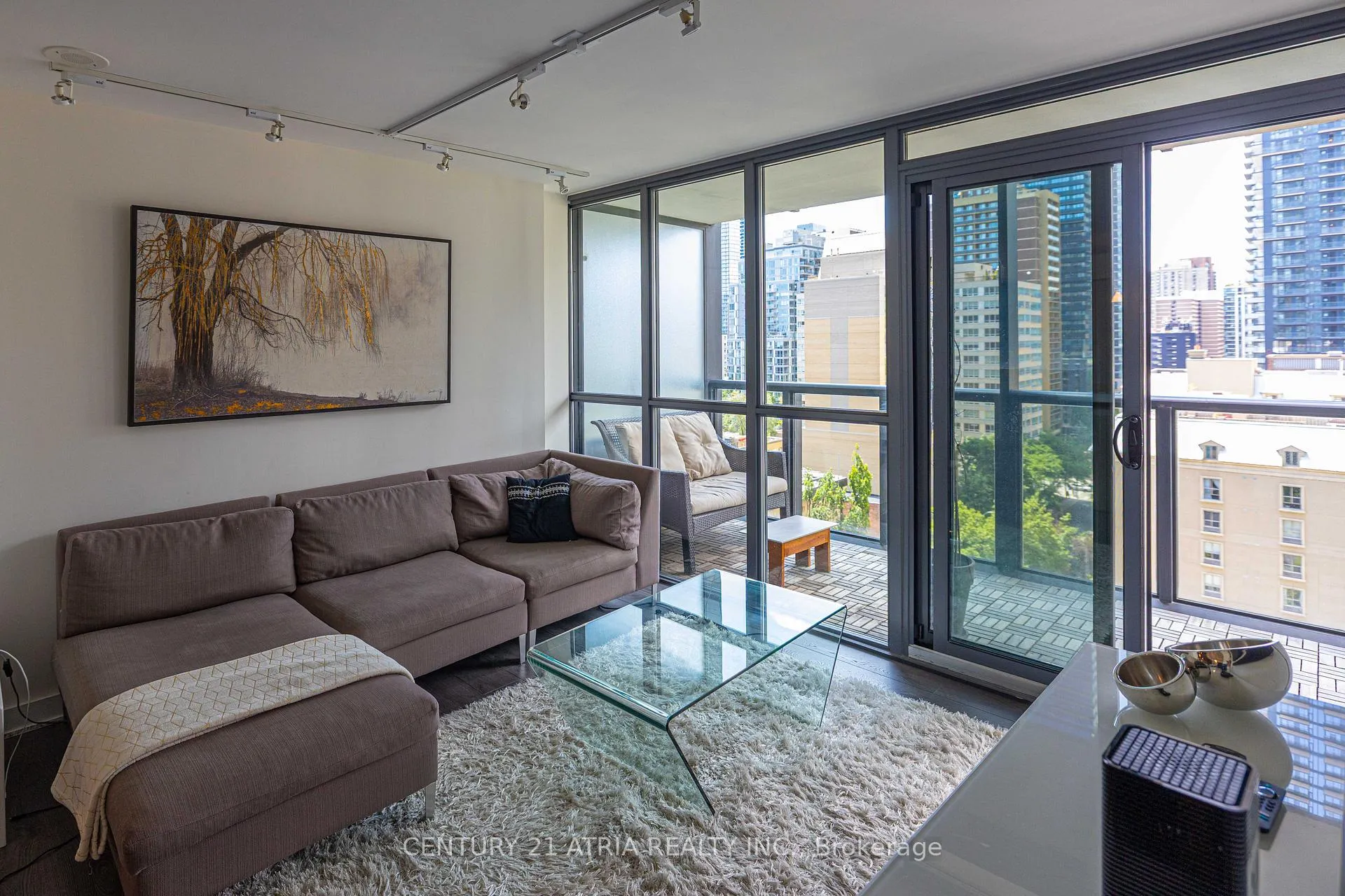 Photo 3 of Unit 1205, 110 Charles Street E, Toronto, Church-Yonge Corridor — HOMEH