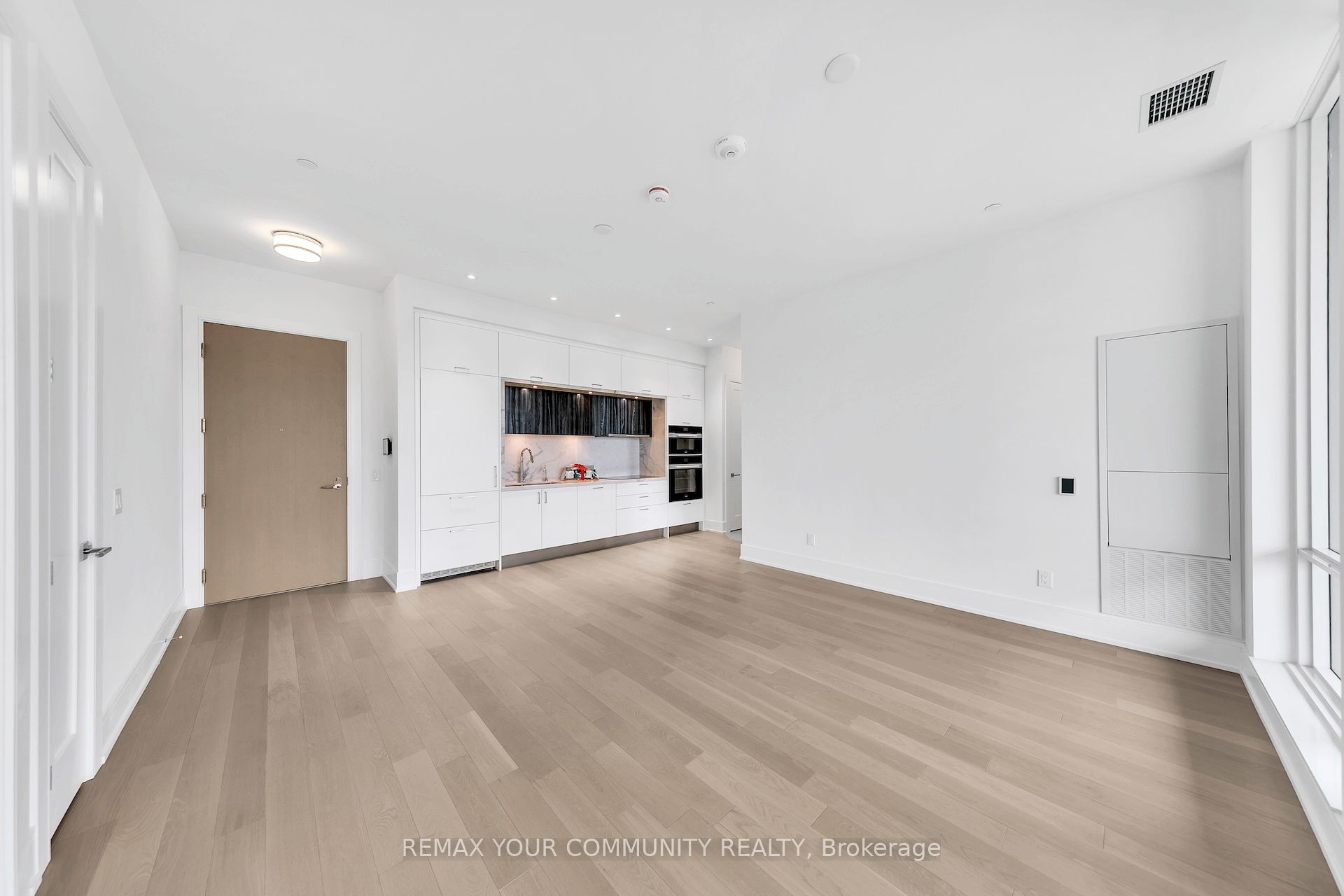 Photo 6 of Unit PH05, 397 Royal Orchard Boulevard, Markham, Royal Orchard — HOMEH