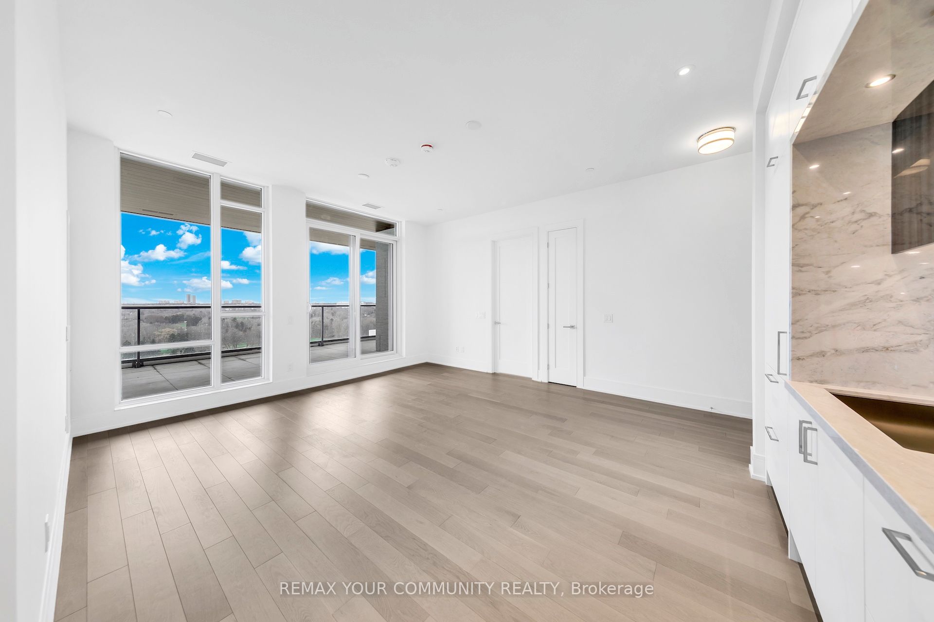 Photo 13 of Unit PH05, 397 Royal Orchard Boulevard, Markham, Royal Orchard — HOMEH