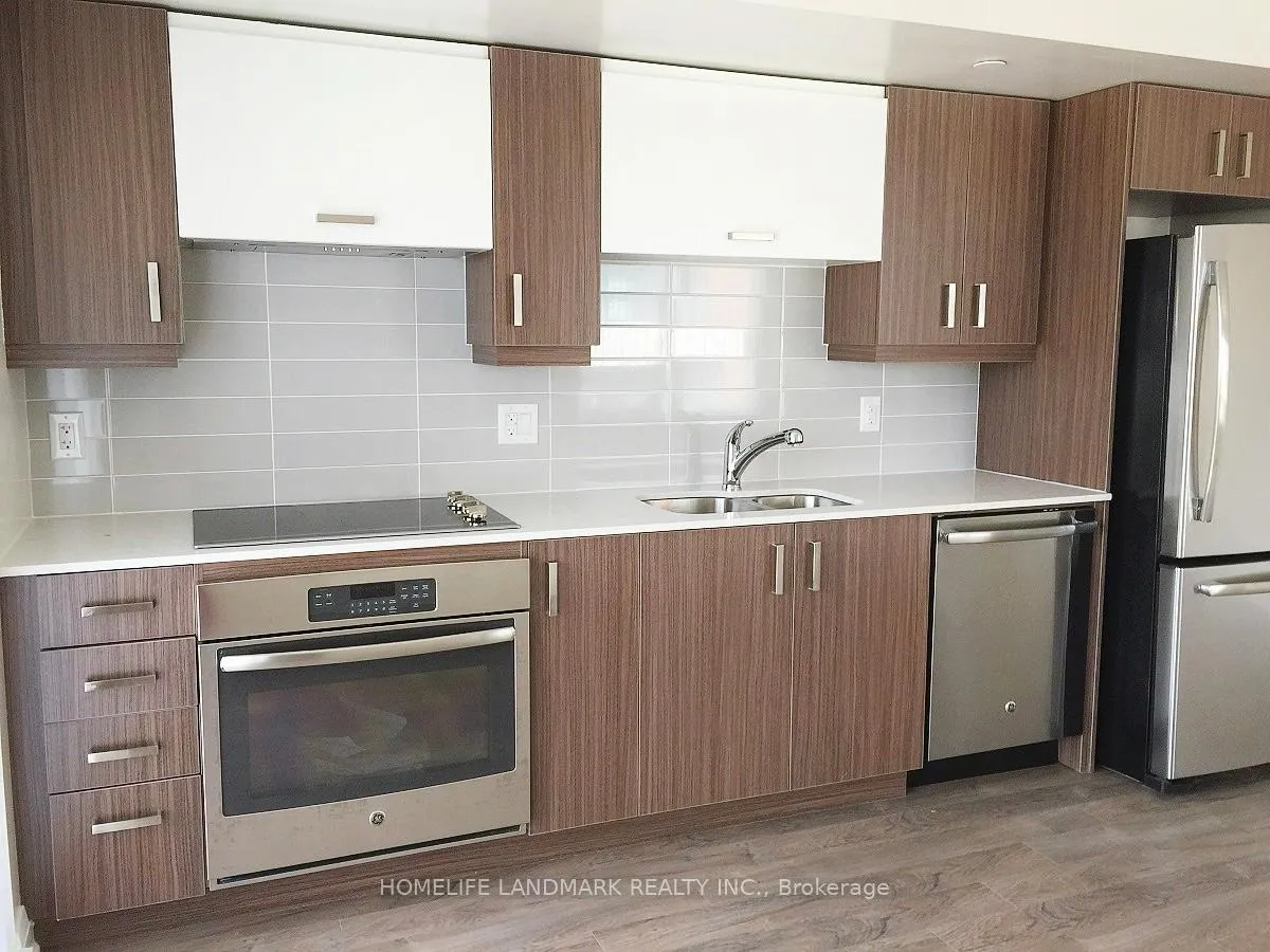 Photo 3 of Unit 711, 18 Uptown Drive, Markham, Unionville — HOMEH