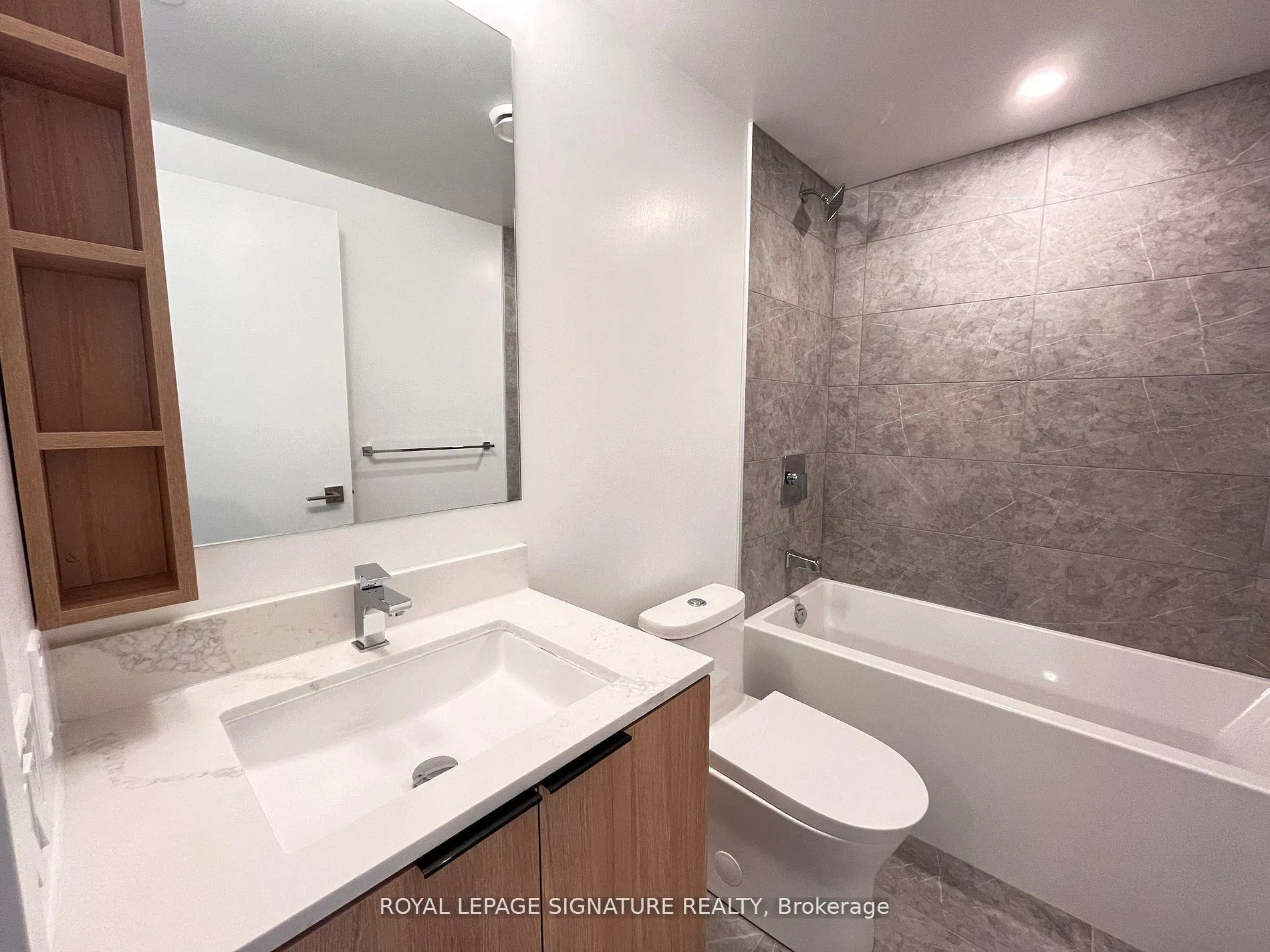 Photo 9 of Unit 2609, 82 Dalhousie Street, Toronto, Church-Yonge Corridor — HOMEH