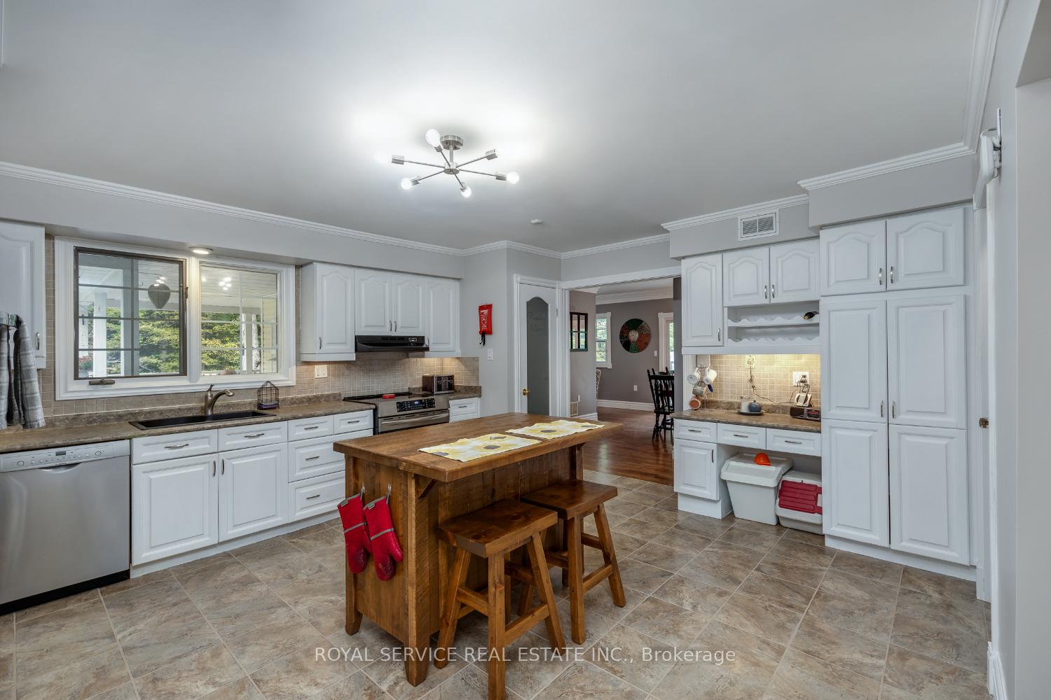 Photo 7 of 542 Larmer Line, Cavan Monaghan, Cavan Twp — HOMEH