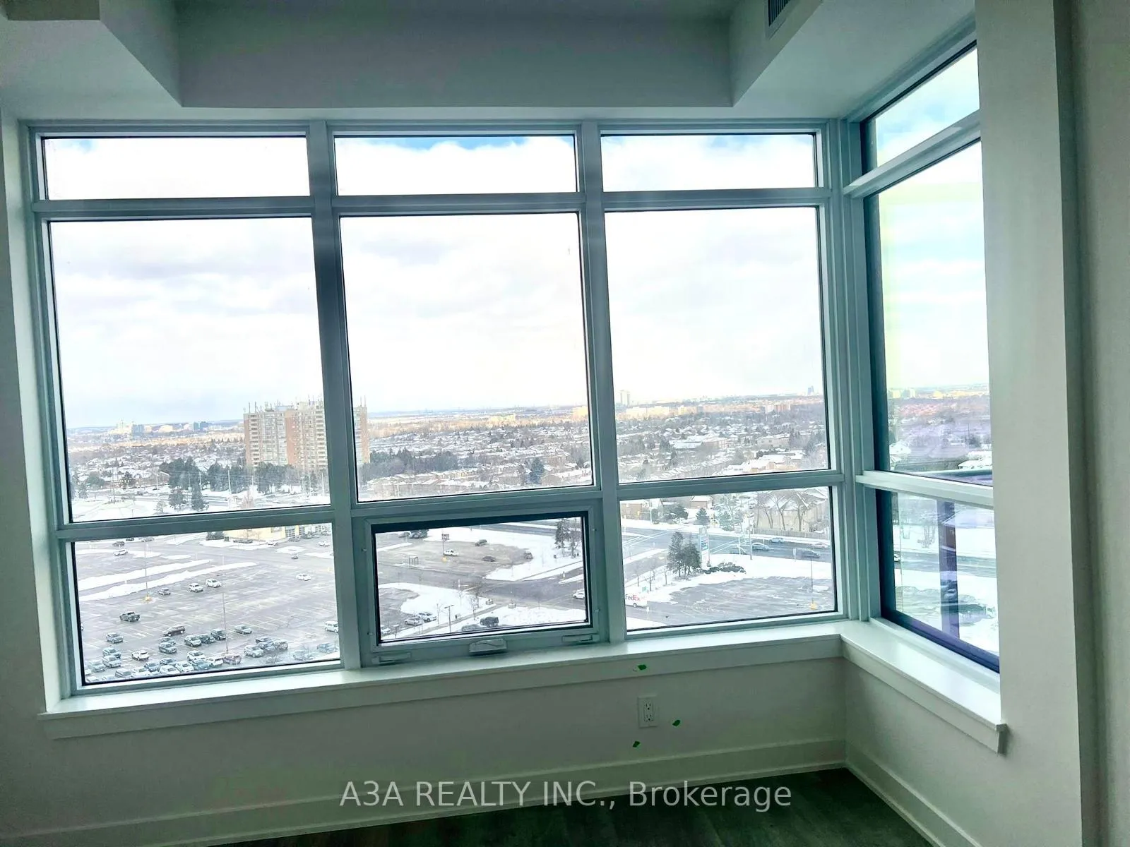 Photo 17 of Unit 1509, 50 Upper Mall Way, Vaughan, Brownridge — HOMEH