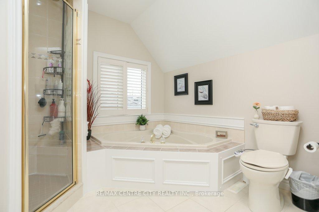 Photo 19 of 25 Symphony Court, Central Elgin, Lynhurst — HOMEH