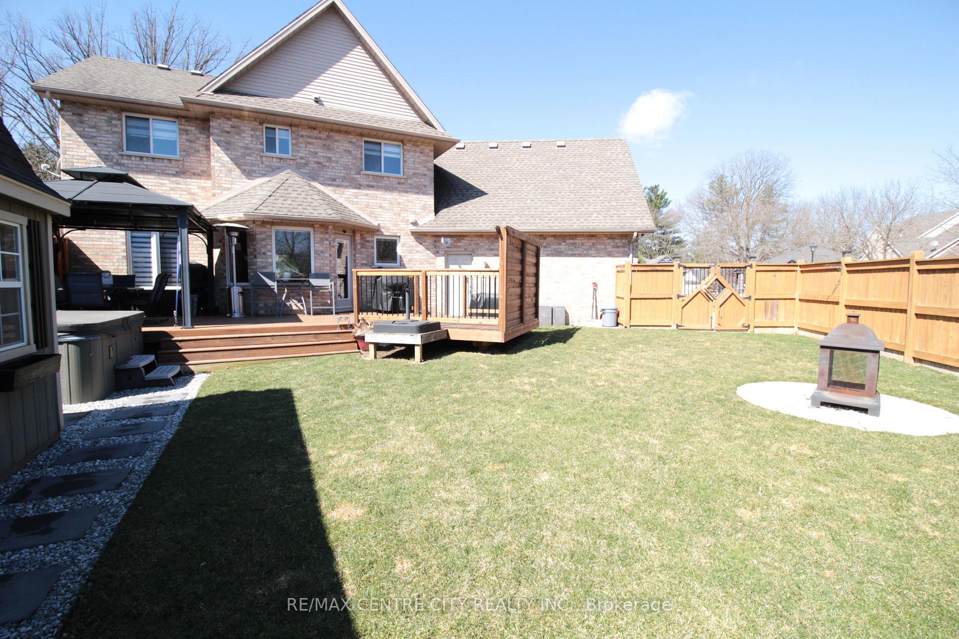 Photo 39 of 25 Symphony Court, Central Elgin, Lynhurst — HOMEH