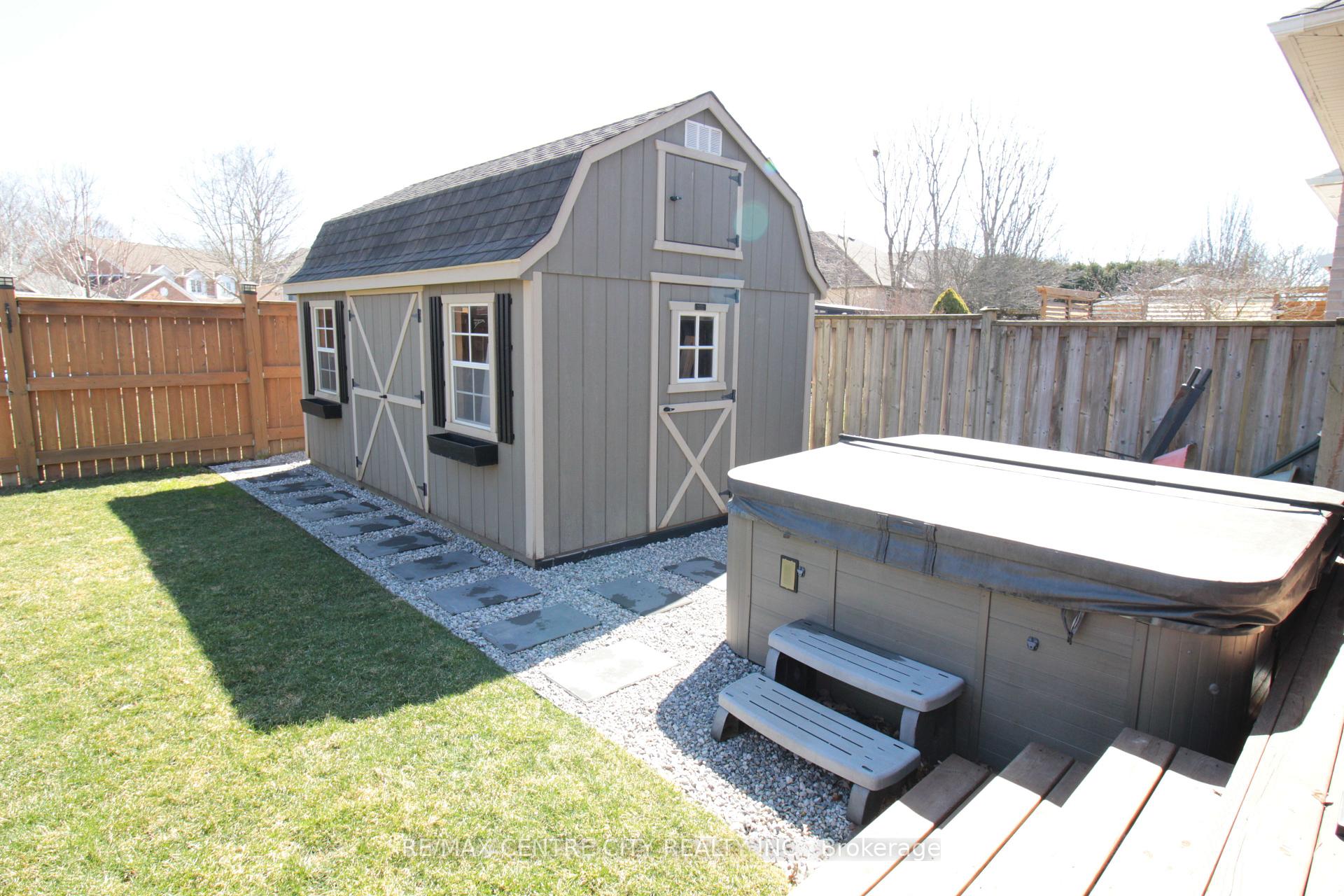 Photo 44 of 25 Symphony Court, Central Elgin, Lynhurst — HOMEH