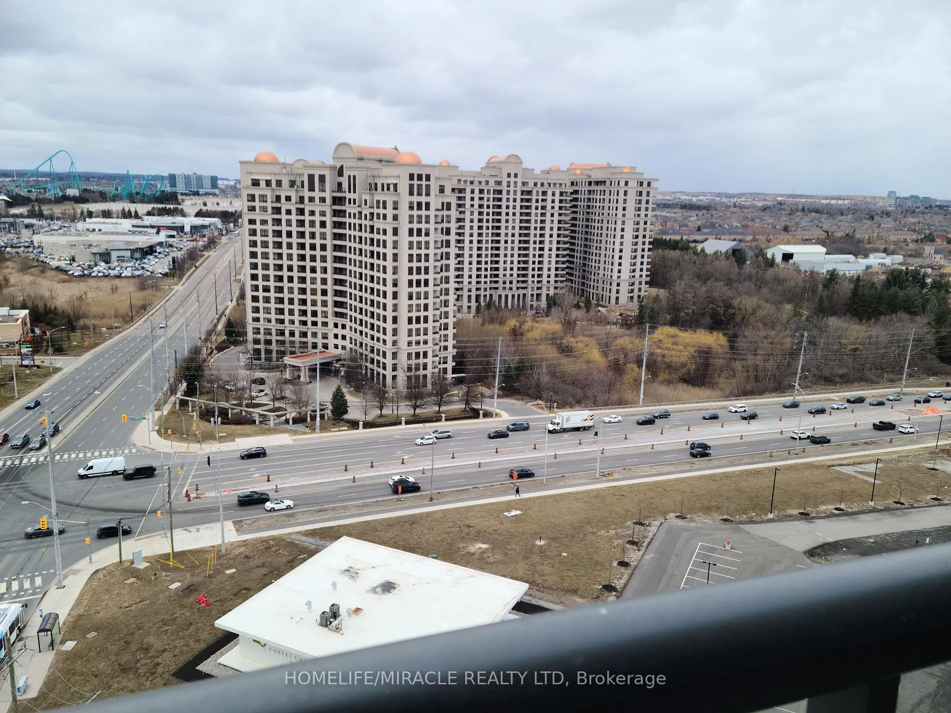 Photo 1 of Unit 1526, 478 Caldari Road, Vaughan, Concord — HOMEH