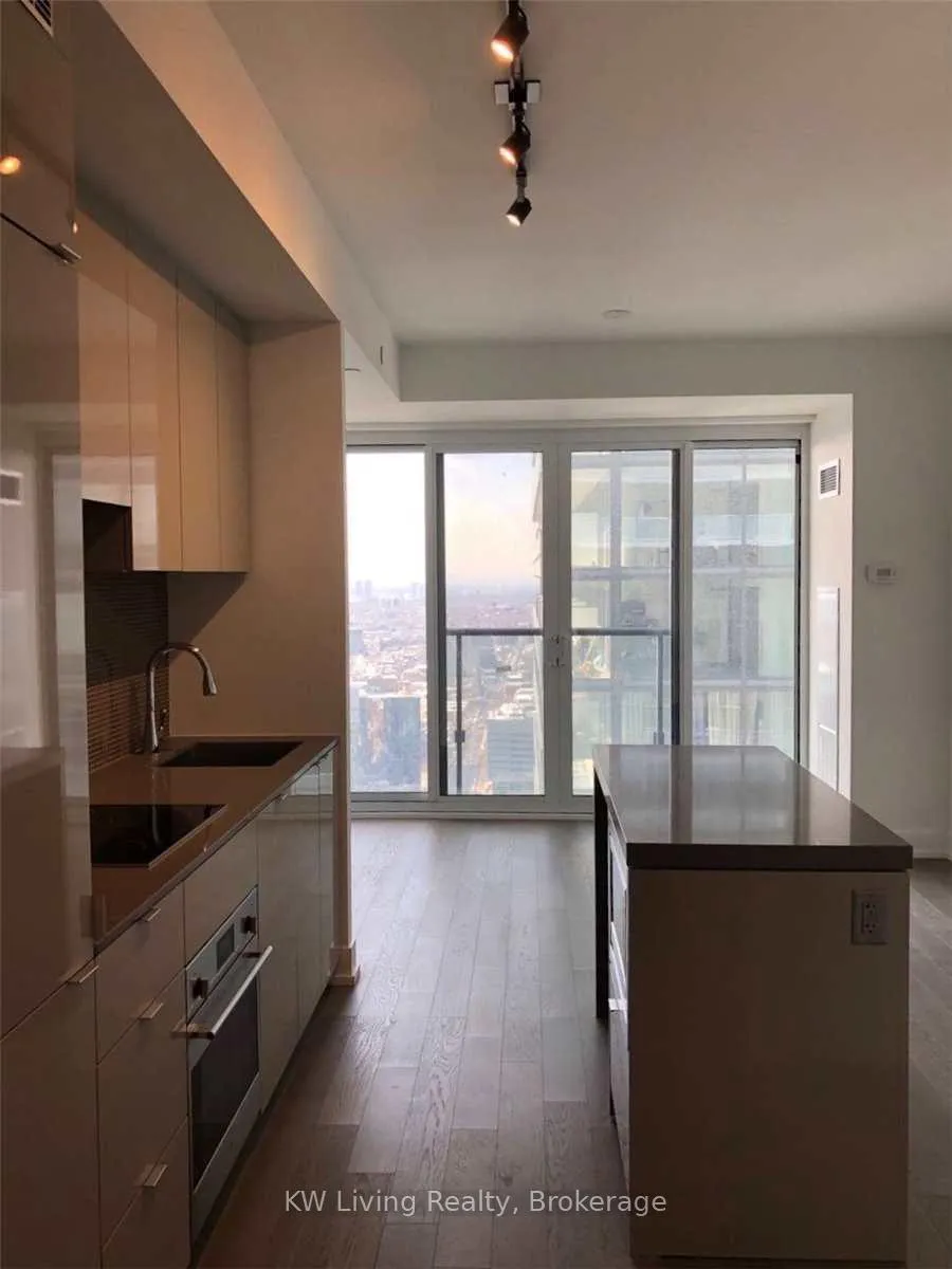 Photo 8 of Unit 5113, 7 Grenville Street, Toronto, Bay Street Corridor — HOMEH