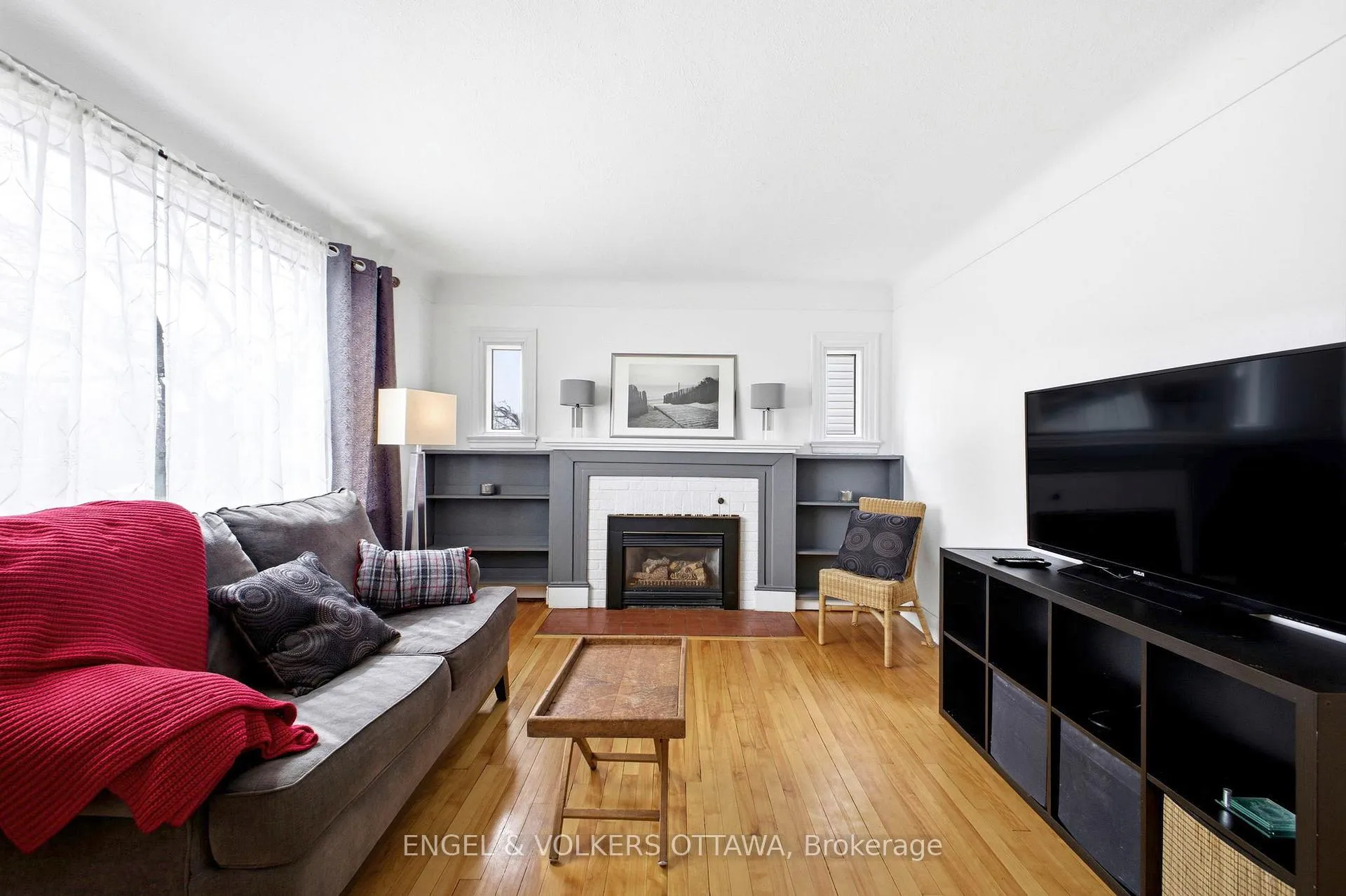 Photo 9 of 1223 Erie Avenue, Ottawa, Ridgemont — HOMEH