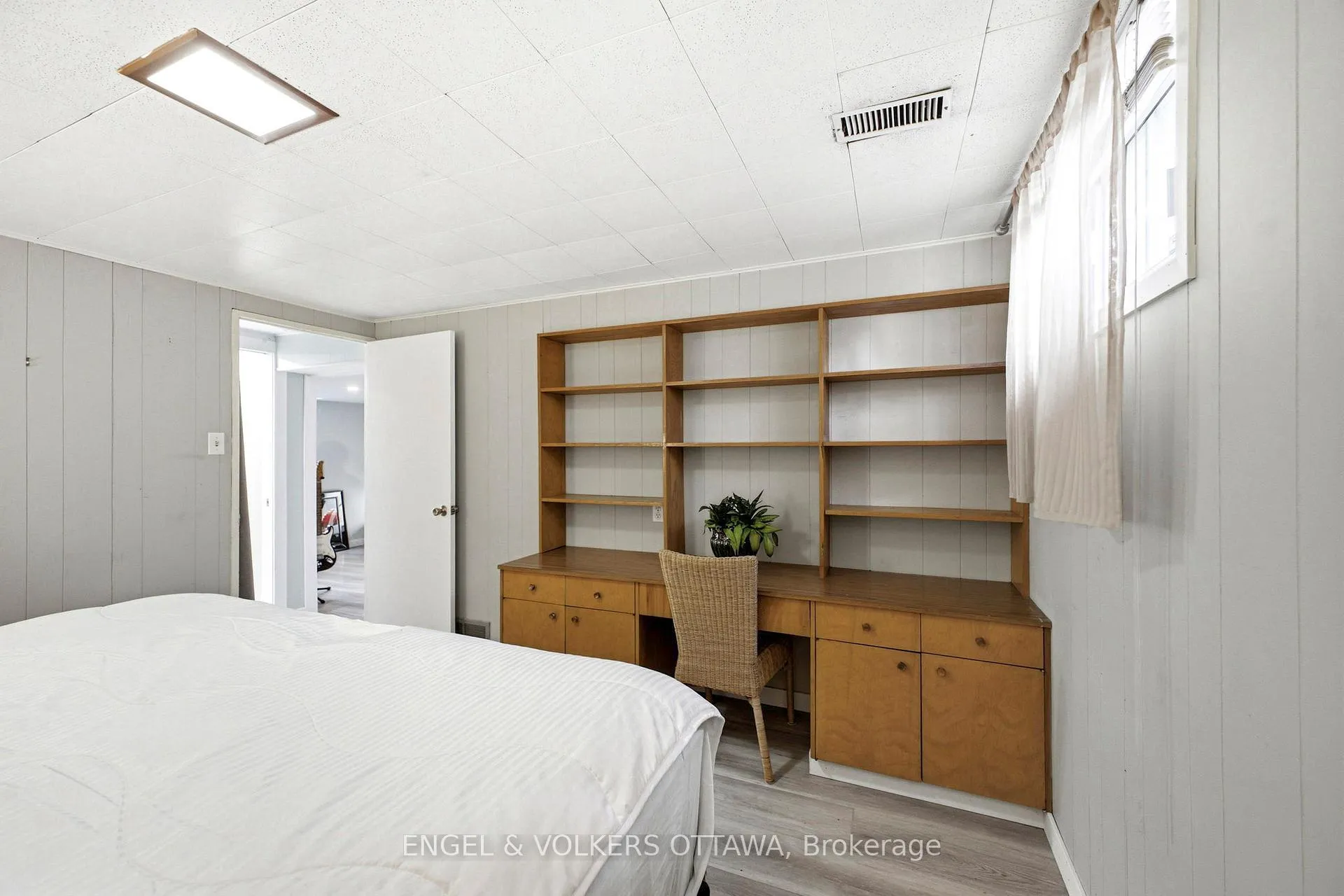 Photo 21 of 1223 Erie Avenue, Ottawa, Ridgemont — HOMEH