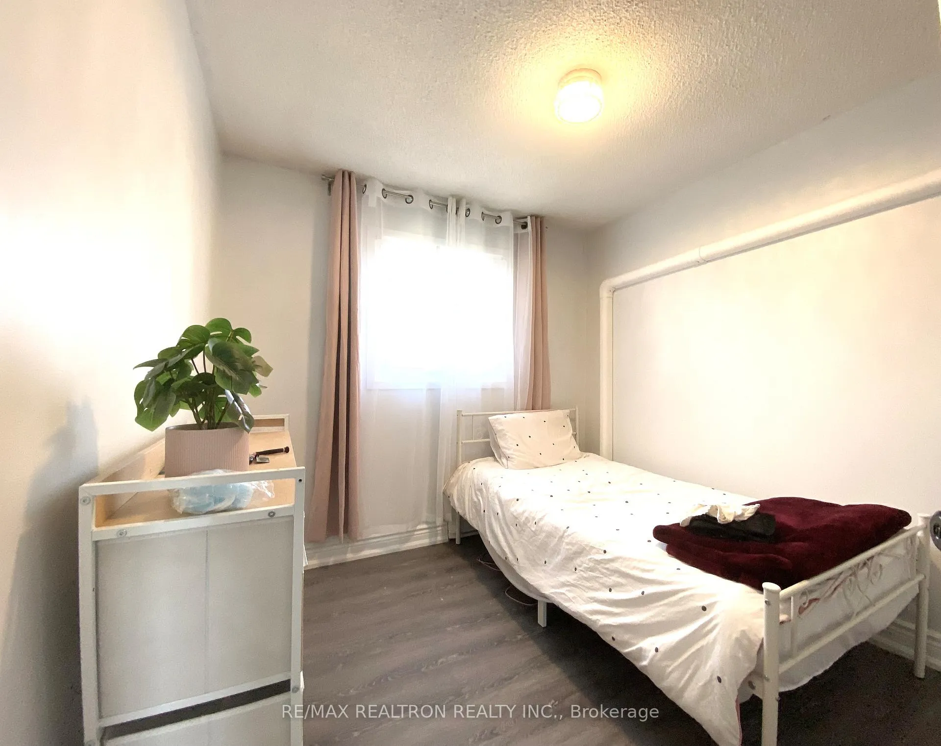 Photo 7 of Unit 3, 1255 Upper Gage Avenue, Hamilton, Randall — HOMEH