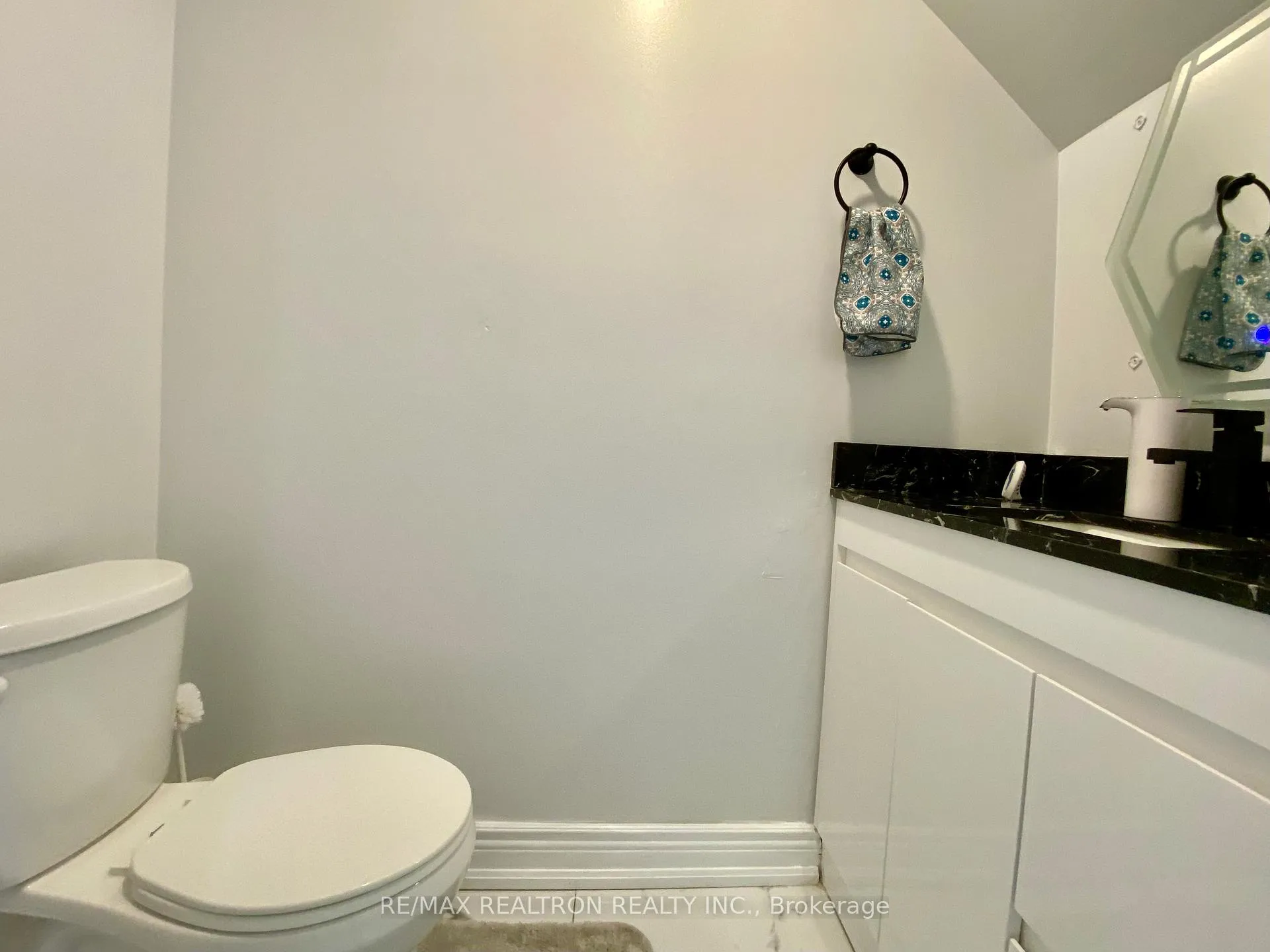 Photo 8 of Unit 3, 1255 Upper Gage Avenue, Hamilton, Randall — HOMEH