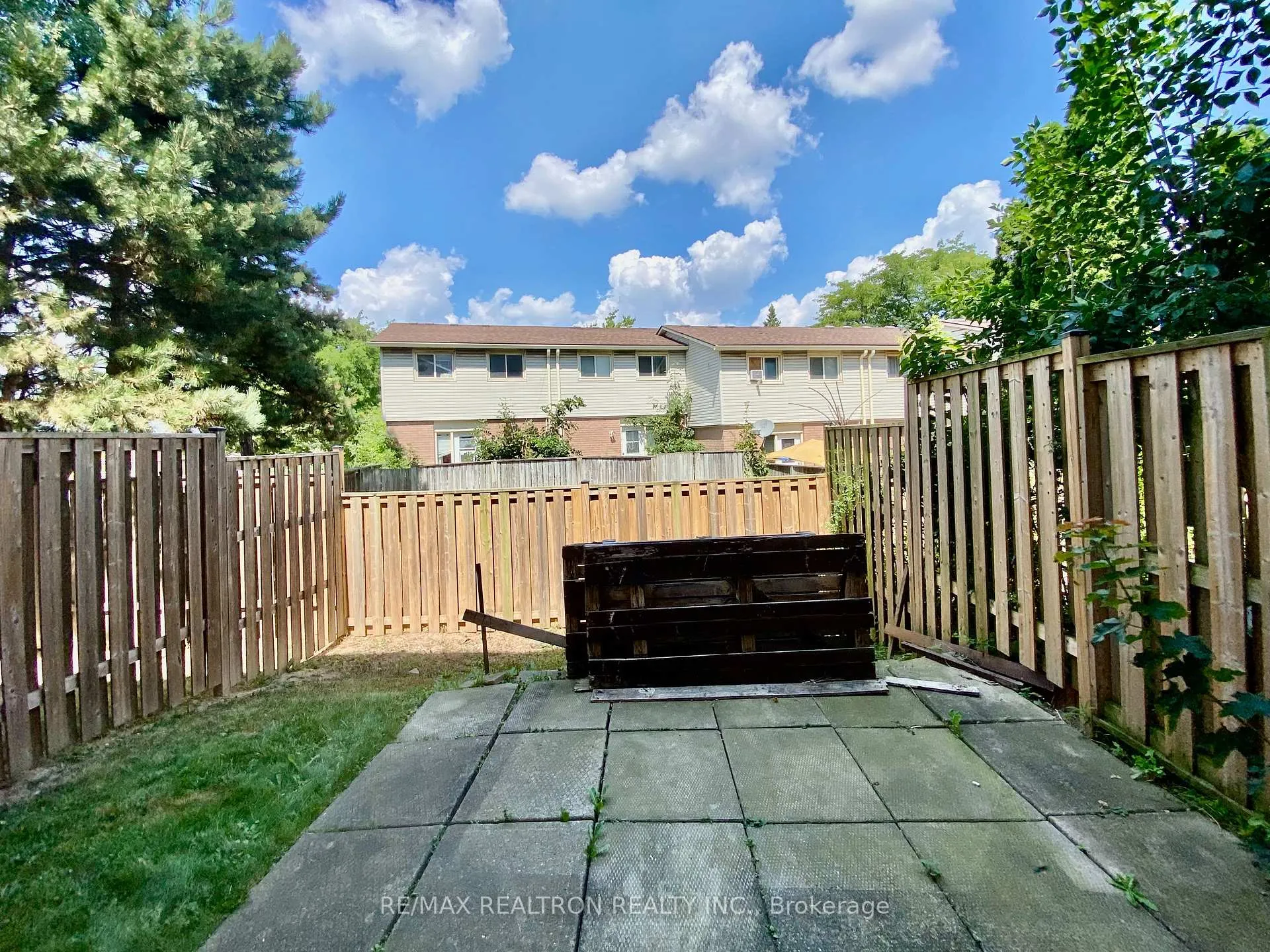 Photo 9 of Unit 3, 1255 Upper Gage Avenue, Hamilton, Randall — HOMEH