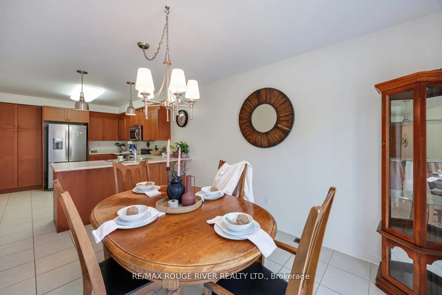Photo 15 of 1196 Stire Street, Oshawa, Pinecrest — HOMEH
