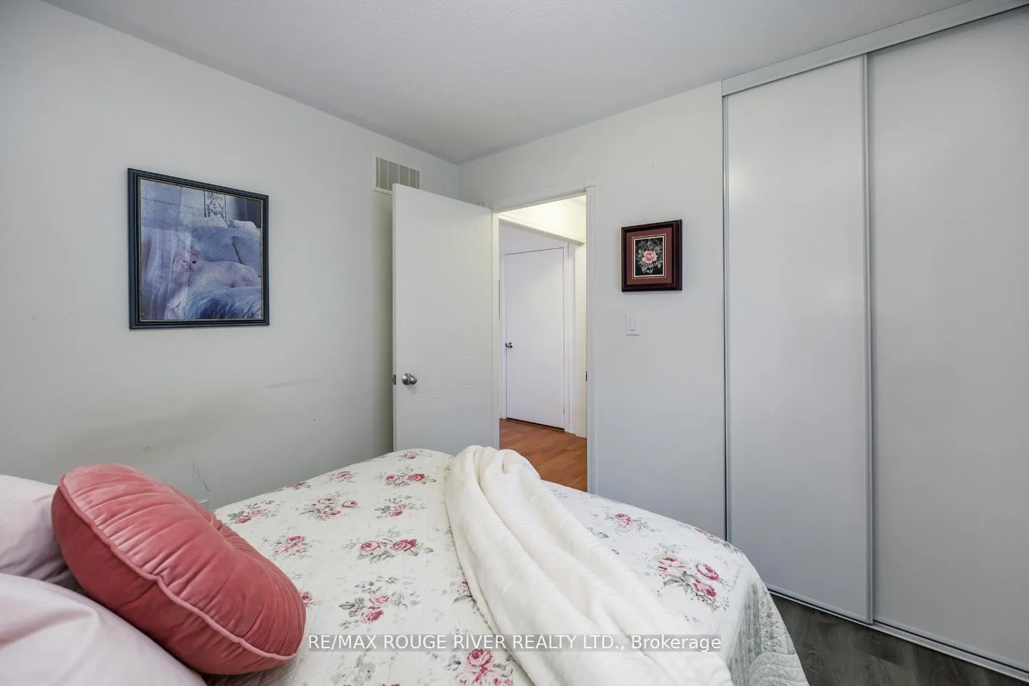 Photo 24 of 1196 Stire Street, Oshawa, Pinecrest — HOMEH