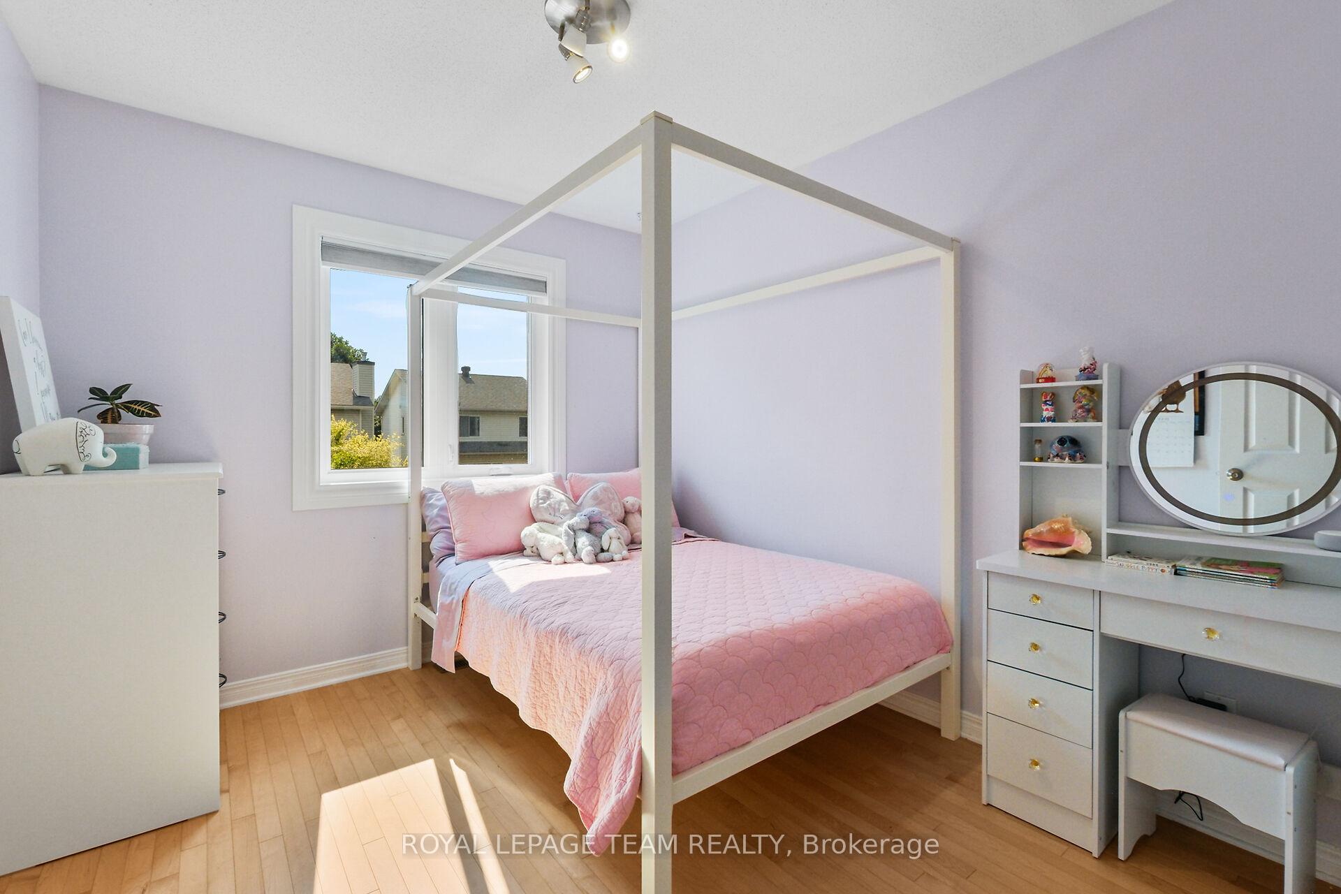Photo 25 of 22 Avonhurst Avenue, Ottawa, Barrhaven - Longfields — HOMEH