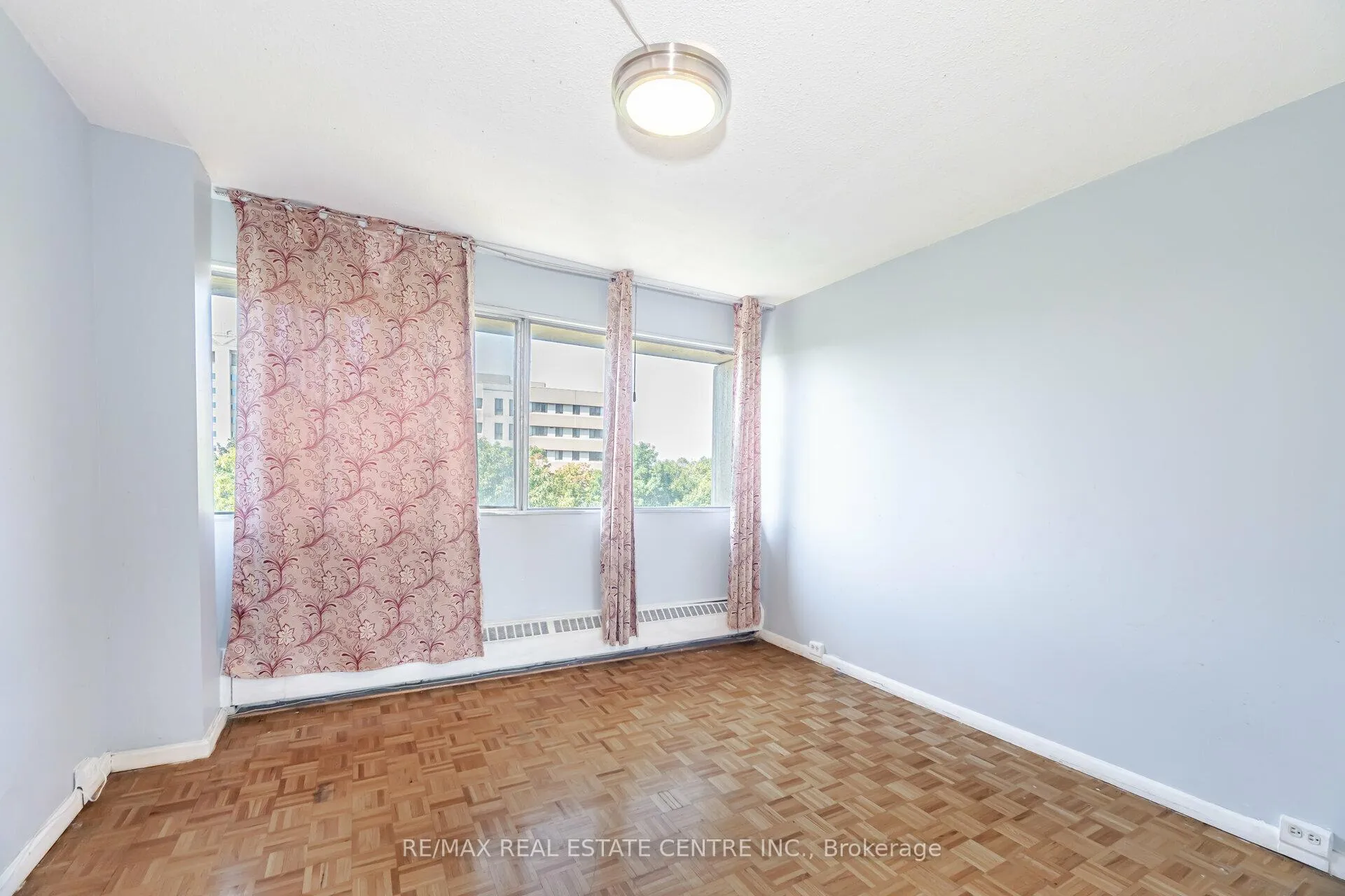 Photo 21 of Unit 607, 10 Sunny Glenway, Toronto, Flemingdon Park — HOMEH