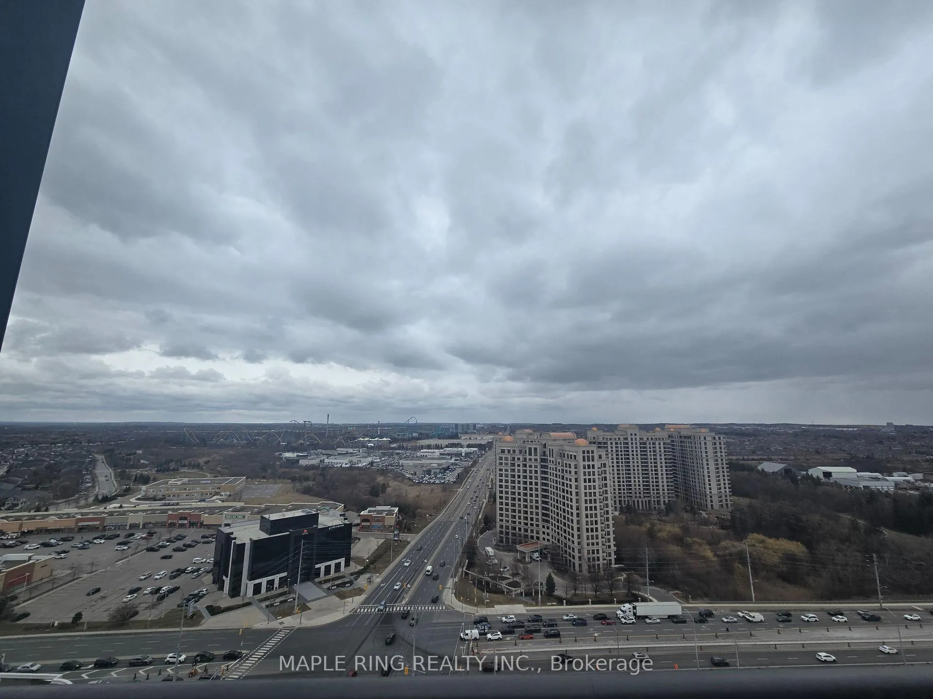 Photo 8 of Unit 2025, 498 Caldari Road, Vaughan, Concord — HOMEH
