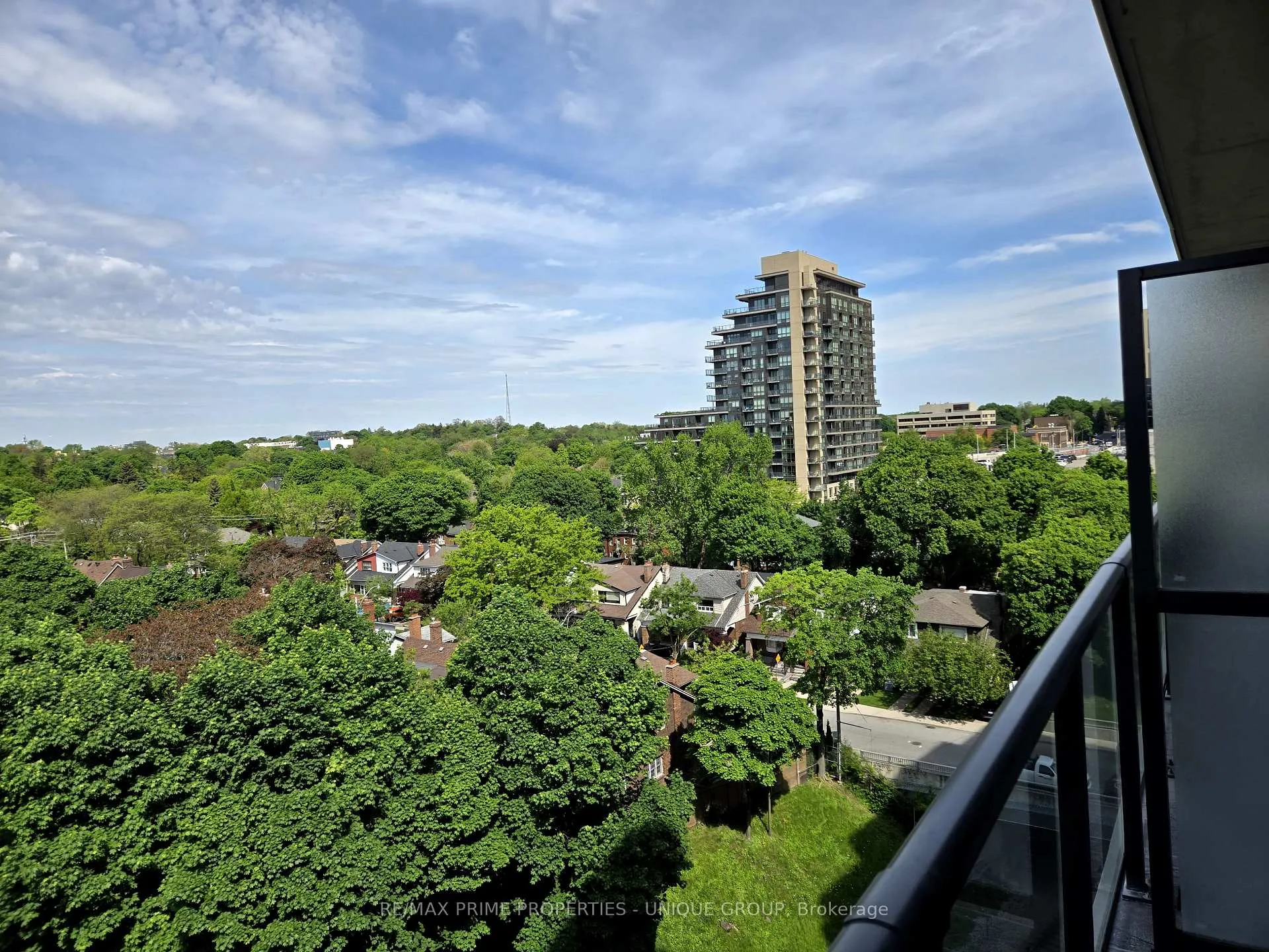 Photo 8 of Unit 806, 8 Manor Road W, Toronto, Yonge-Eglinton — HOMEH