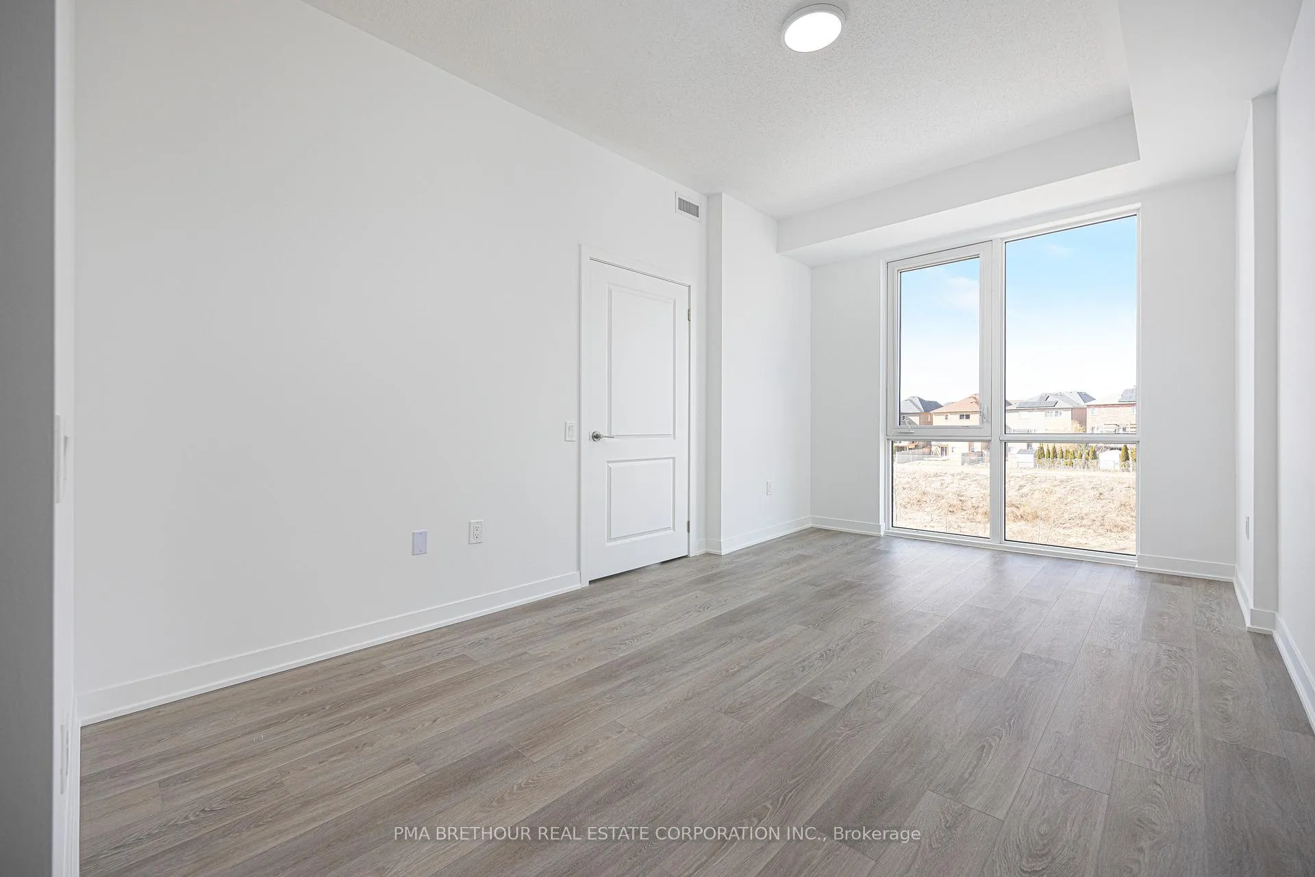 Photo 7 of Unit 314, 385 Arctic Red Drive, Oshawa, Windfields — HOMEH