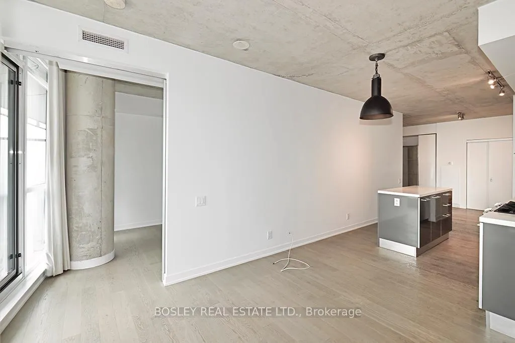 Photo 6 of Unit 618, 318 King Street E, Toronto, Moss Park — HOMEH