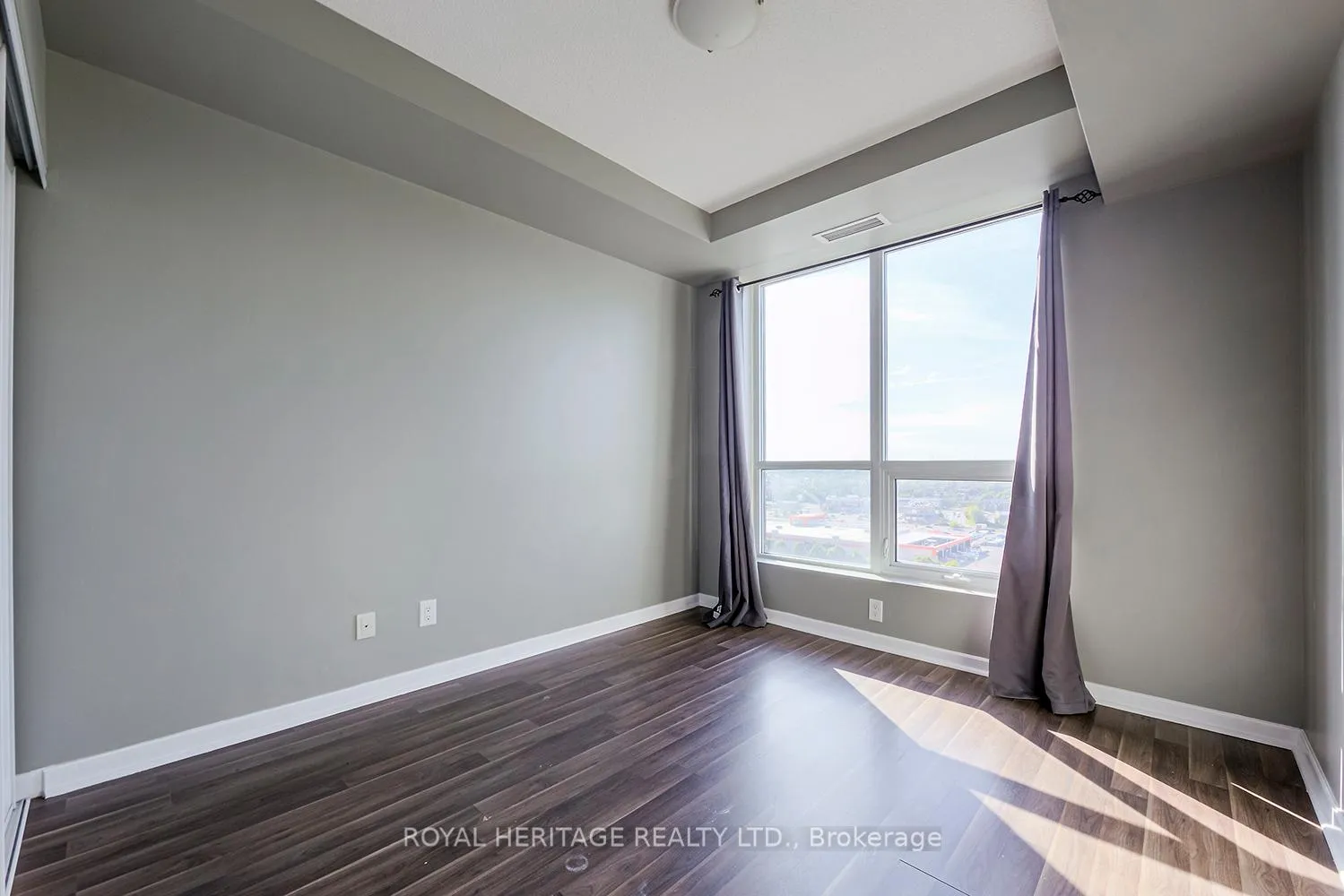 Photo 13 of Unit 1409, 1235 bayly Street, Pickering, Bay Ridges — HOMEH
