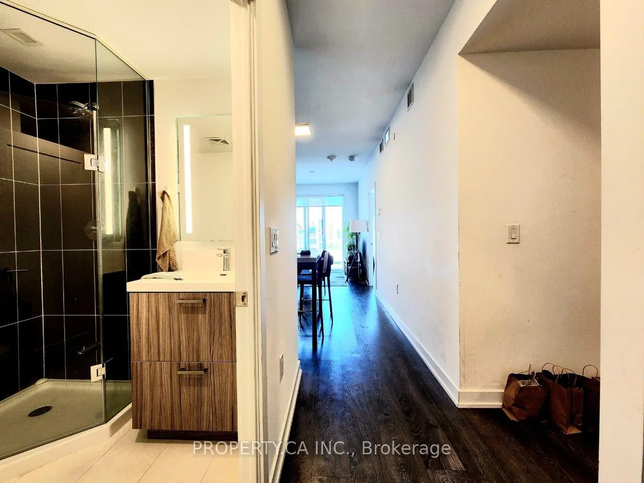 Photo 3 of Unit 910, 50 McCaul Street, Toronto, Kensington-Chinatown — HOMEH