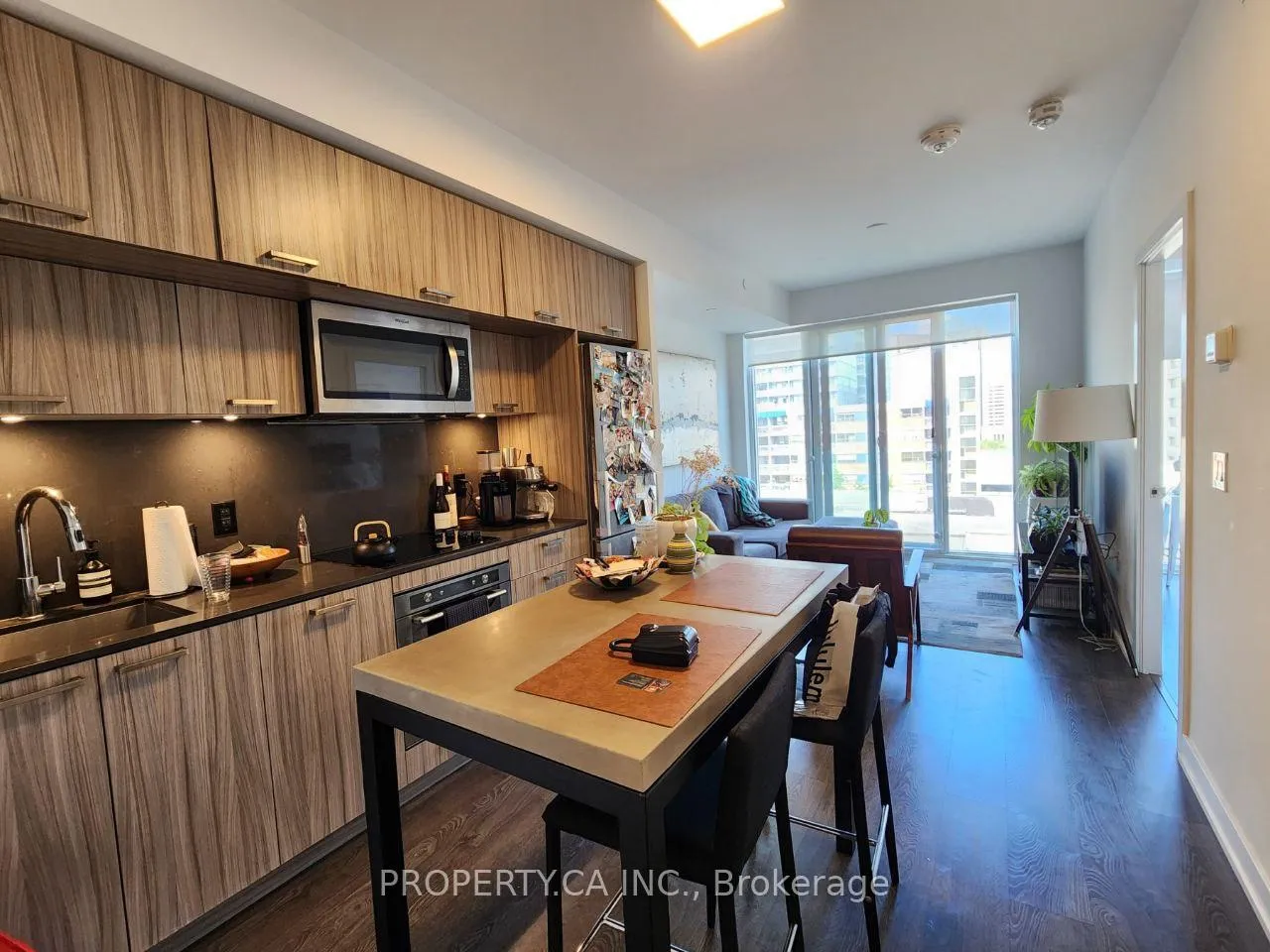 Photo 5 of Unit 910, 50 McCaul Street, Toronto, Kensington-Chinatown — HOMEH