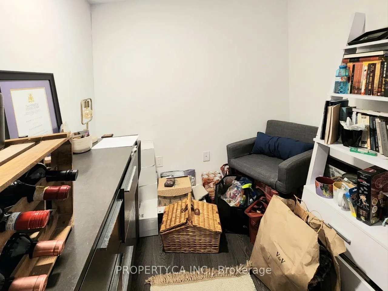Photo 10 of Unit 910, 50 McCaul Street, Toronto, Kensington-Chinatown — HOMEH