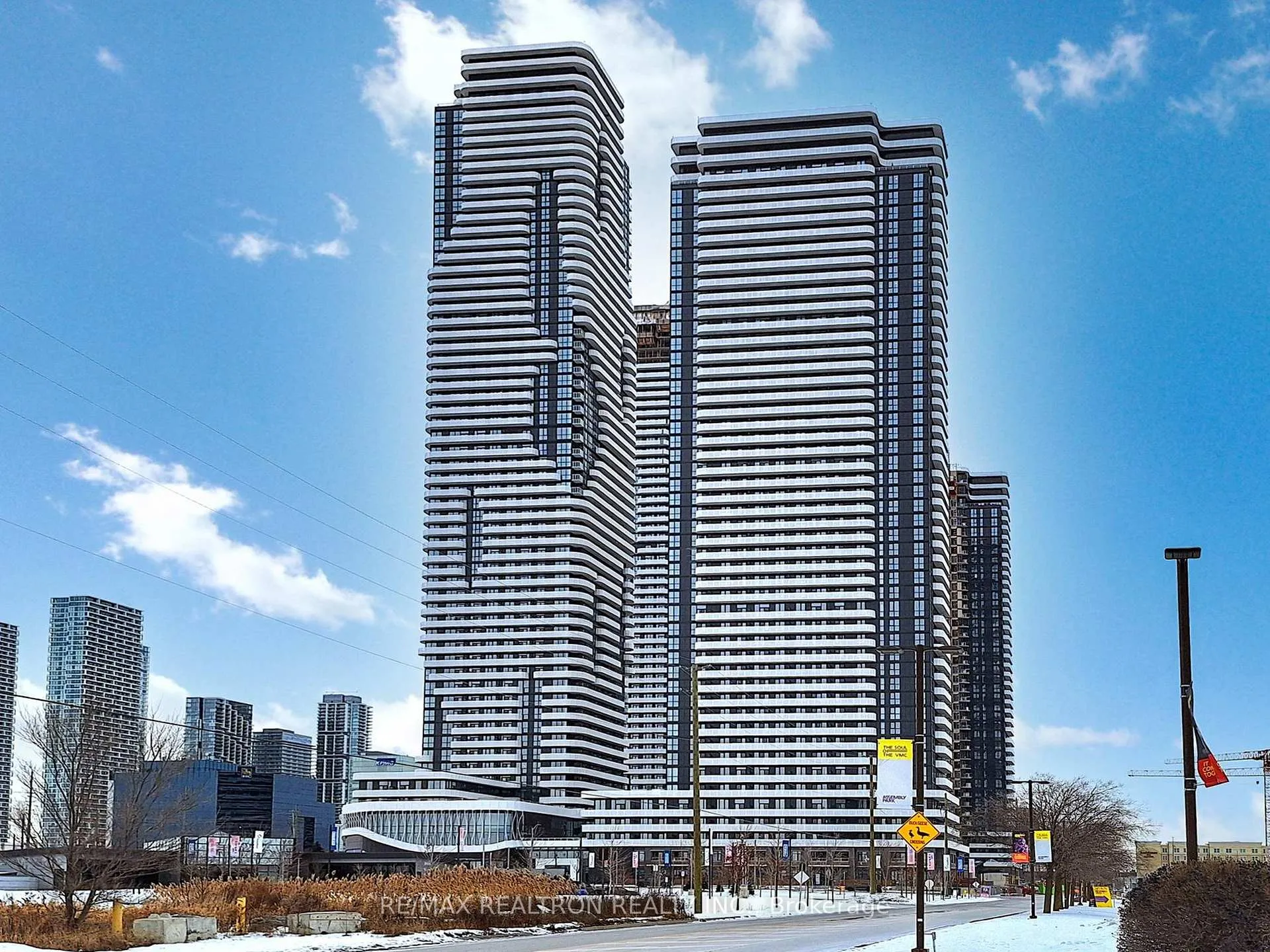Photo 1 of Unit 1606, 195 Commerce Street, Vaughan, Vaughan Corporate Centre — HOMEH