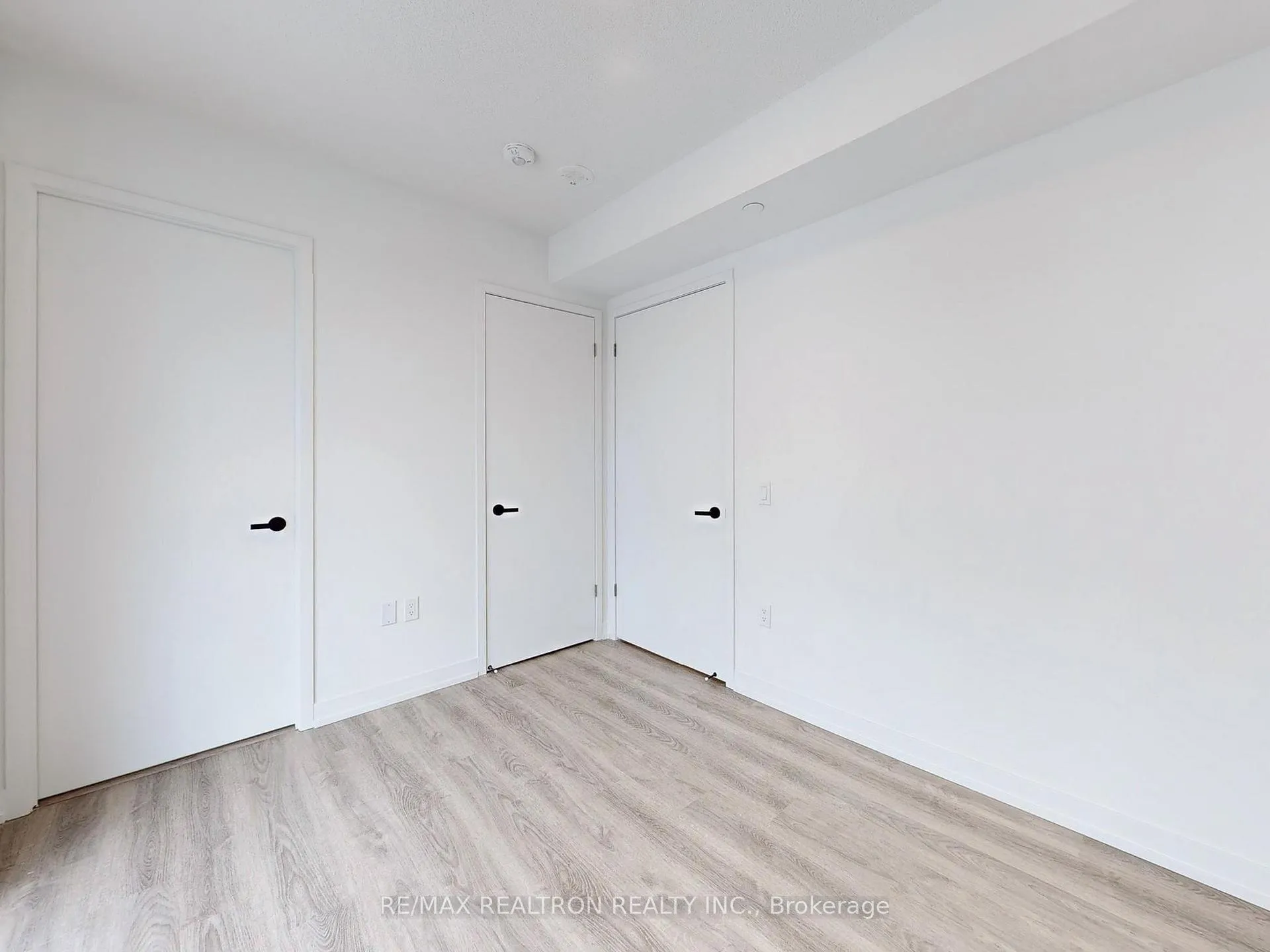 Photo 24 of Unit 1606, 195 Commerce Street, Vaughan, Vaughan Corporate Centre — HOMEH