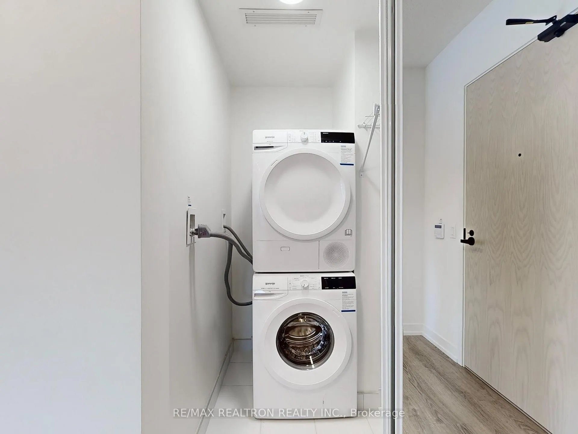 Photo 30 of Unit 1606, 195 Commerce Street, Vaughan, Vaughan Corporate Centre — HOMEH