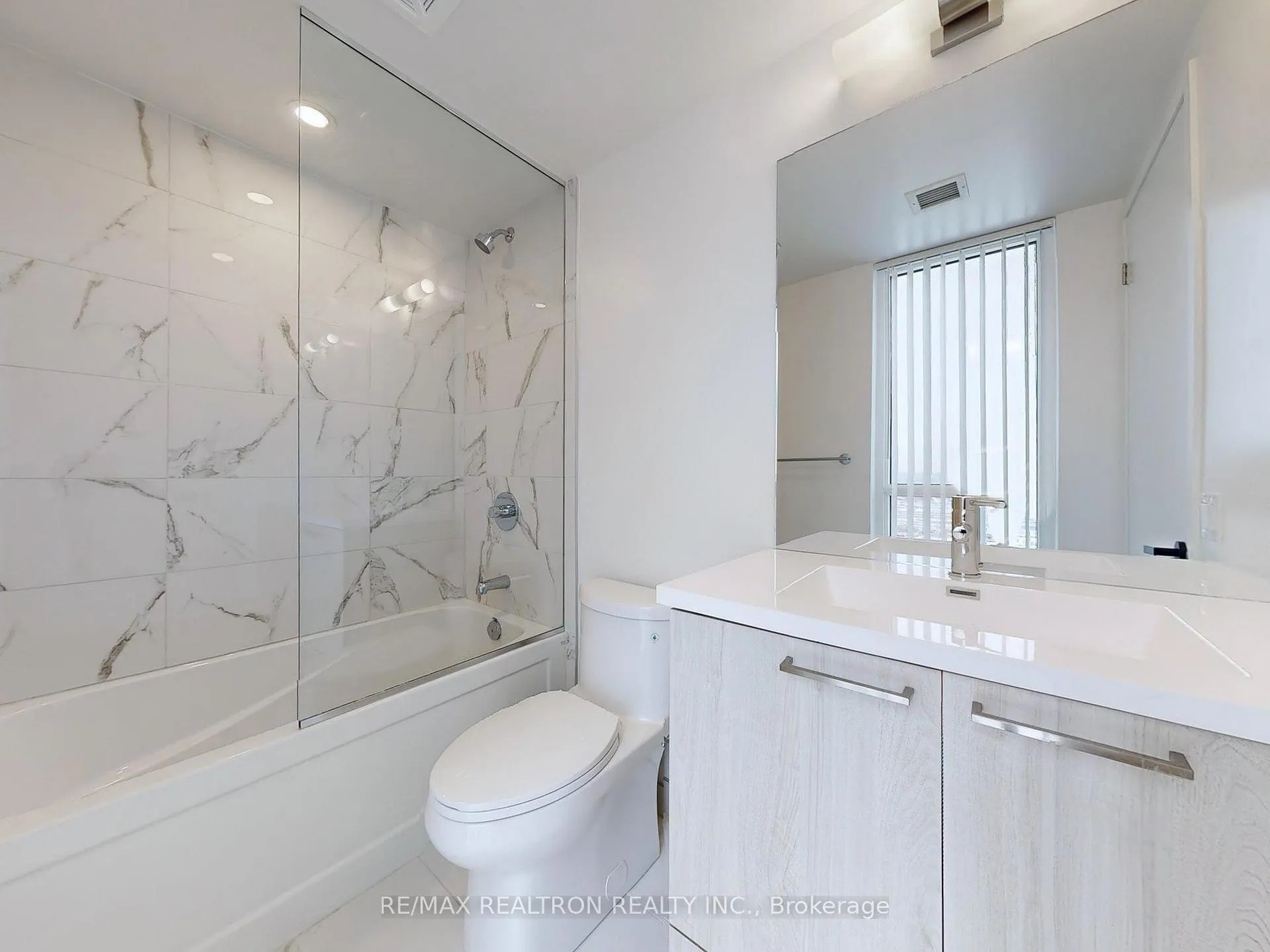Photo 31 of Unit 1606, 195 Commerce Street, Vaughan, Vaughan Corporate Centre — HOMEH