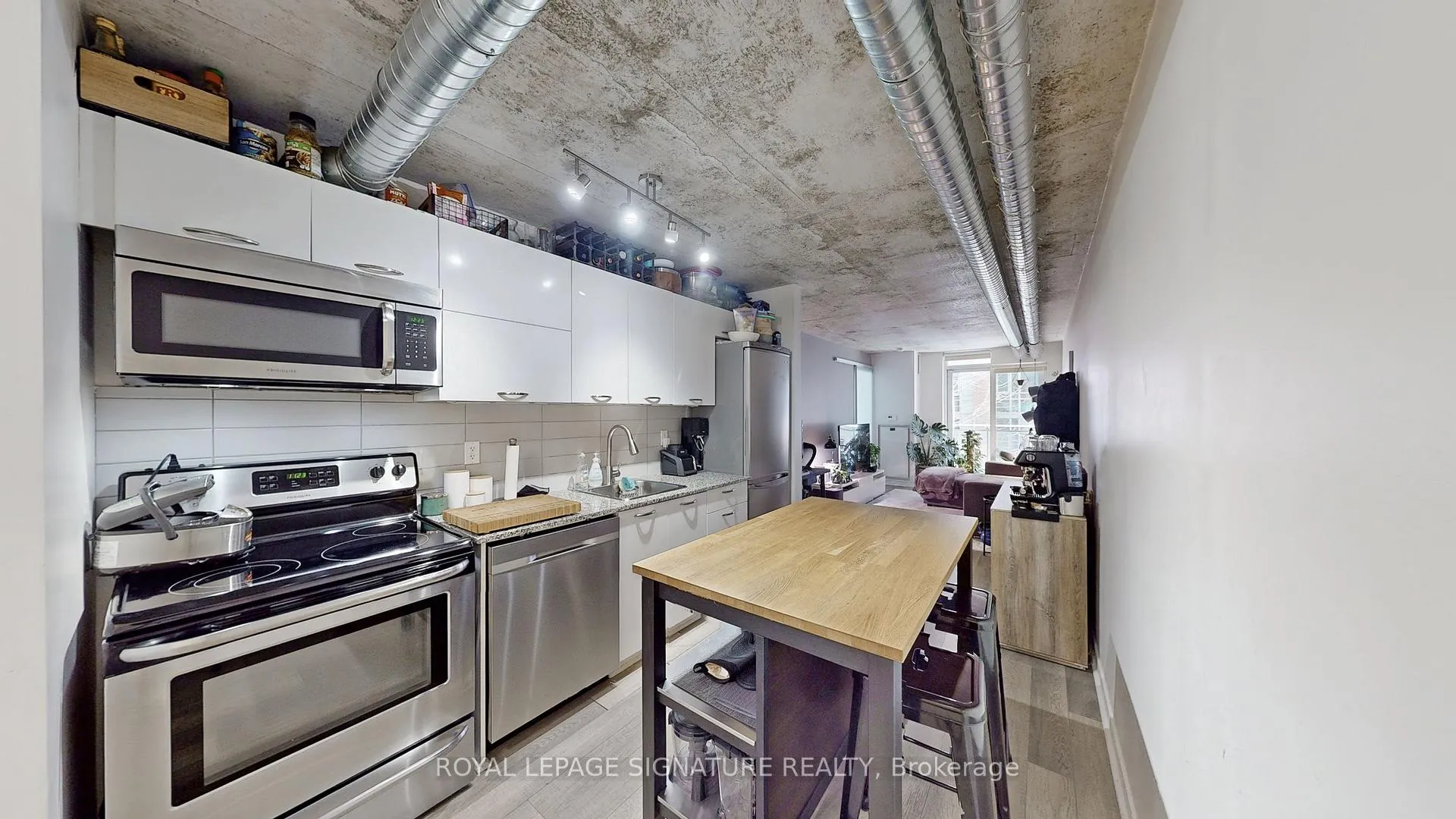 Photo 4 of Unit 310, 170 Sudbury Street, Toronto, Little Portugal — HOMEH