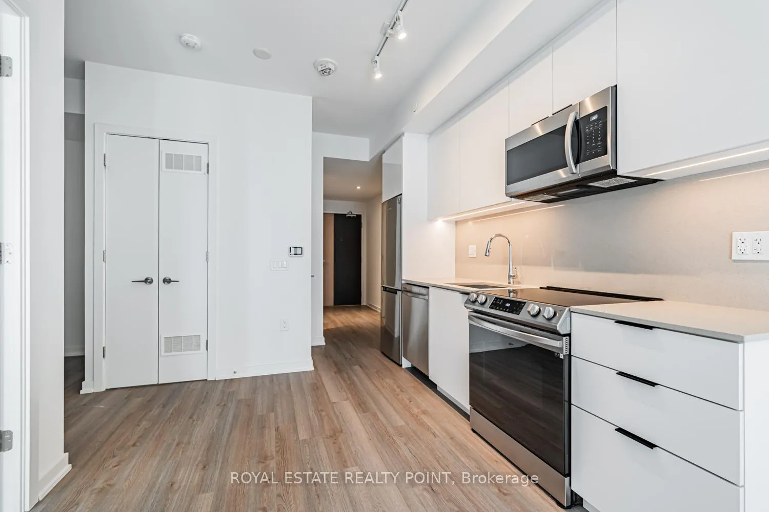 Photo 12 of Unit 1321, 50 Power Street, Toronto, Moss Park — HOMEH