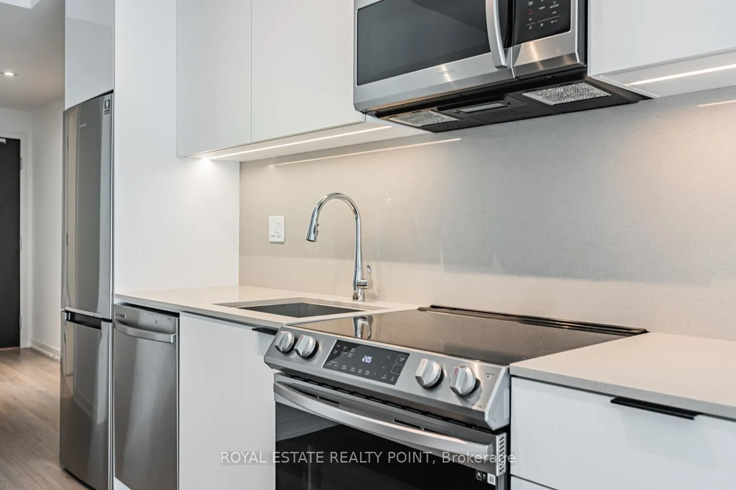 Photo 14 of Unit 1321, 50 Power Street, Toronto, Moss Park — HOMEH
