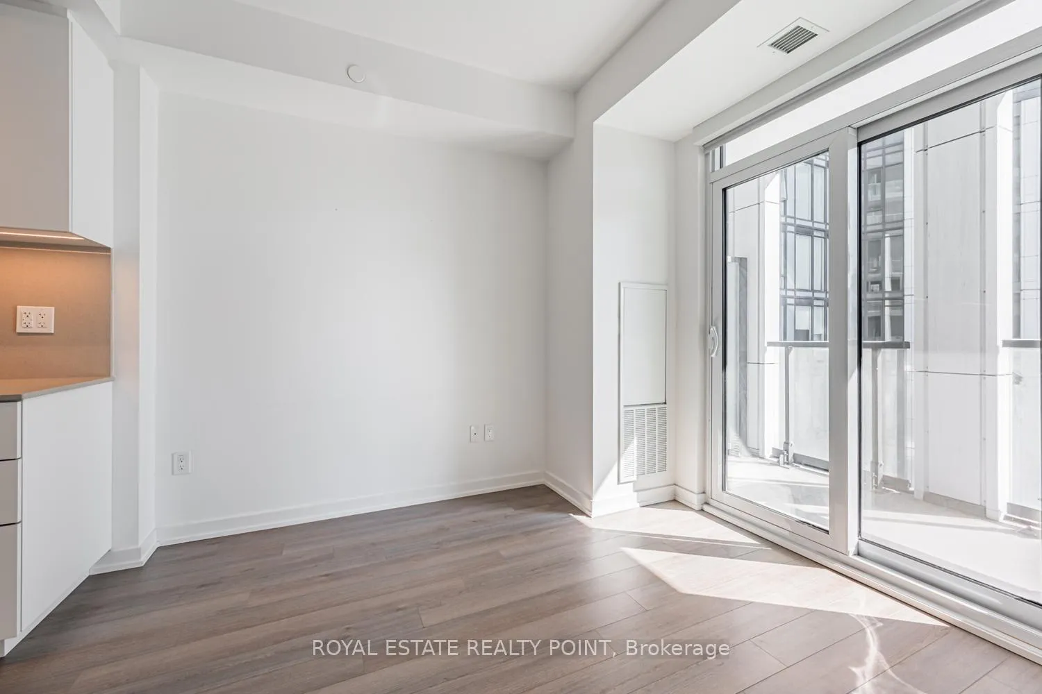 Photo 18 of Unit 1321, 50 Power Street, Toronto, Moss Park — HOMEH