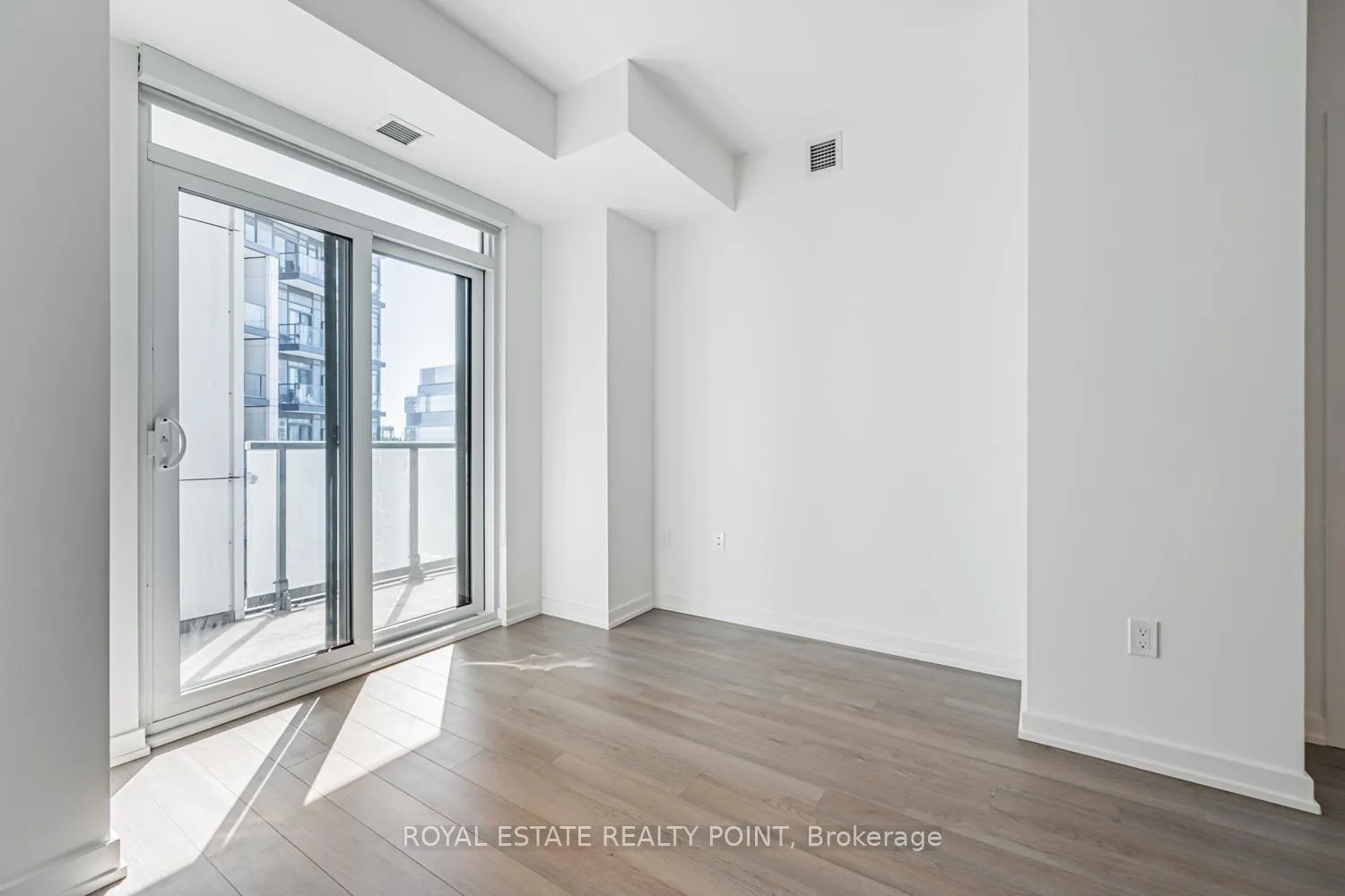 Photo 19 of Unit 1321, 50 Power Street, Toronto, Moss Park — HOMEH