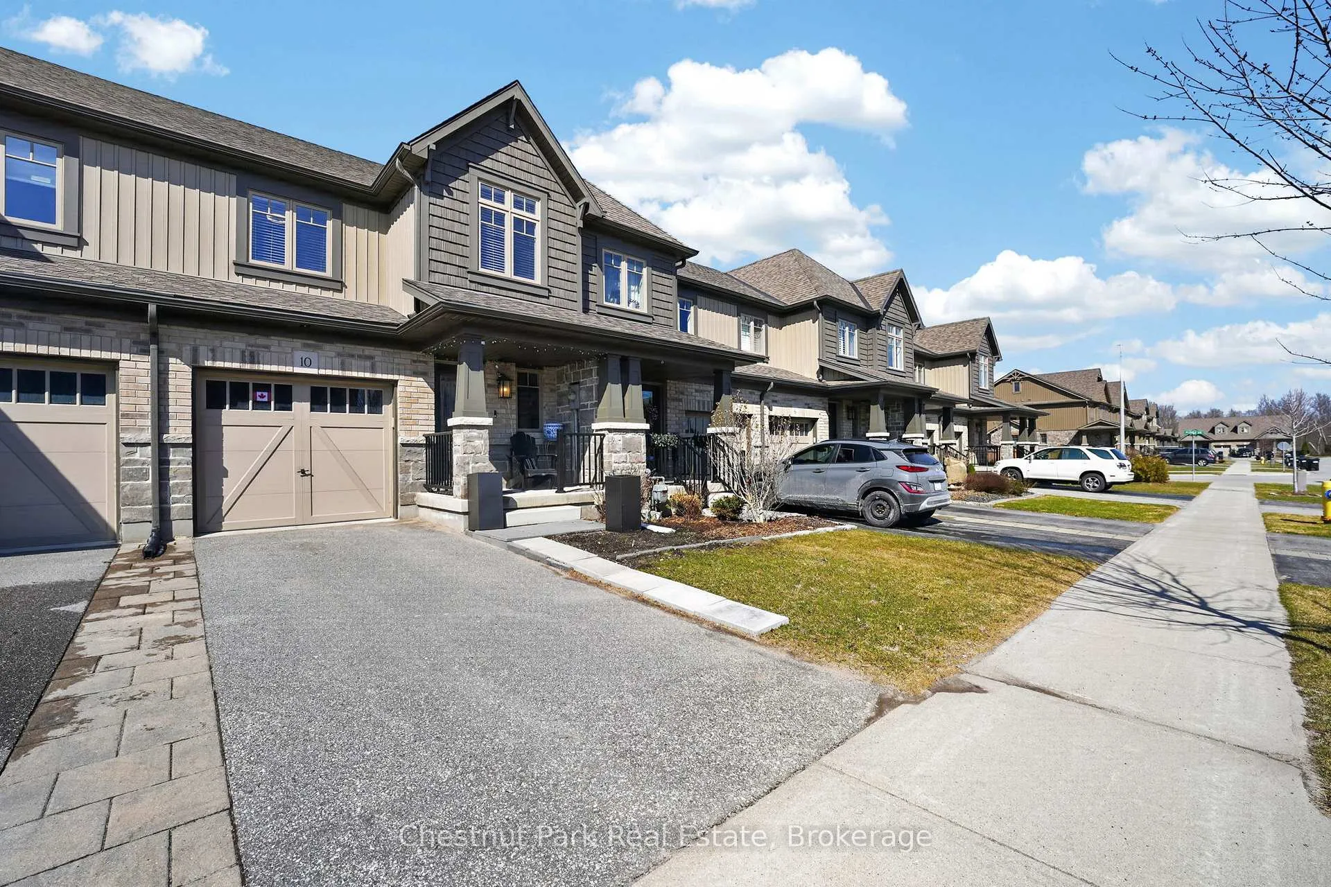 Photo 3 of 10 Archer Avenue, Collingwood — HOMEH