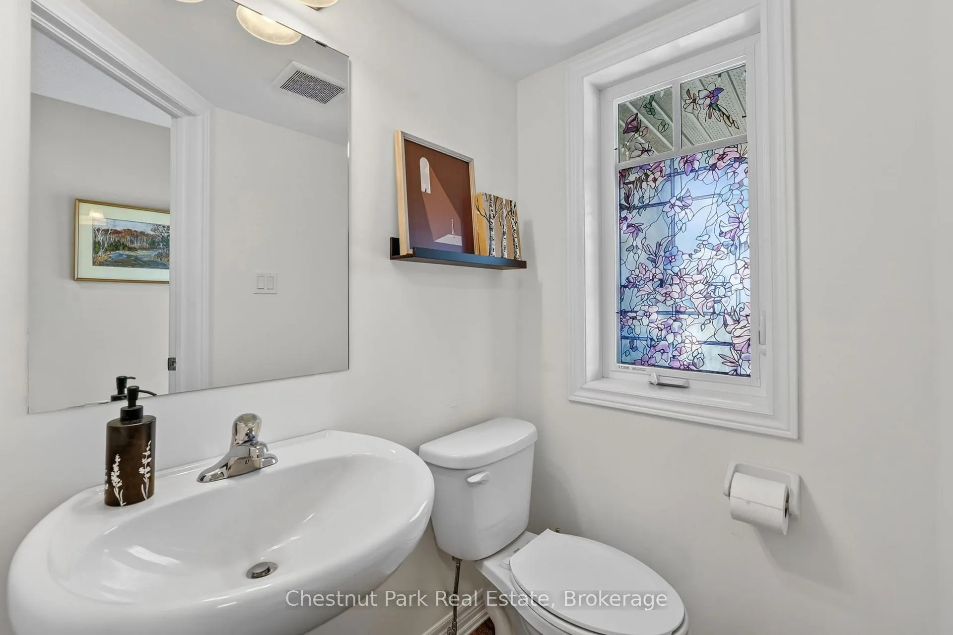 Photo 9 of 10 Archer Avenue, Collingwood — HOMEH