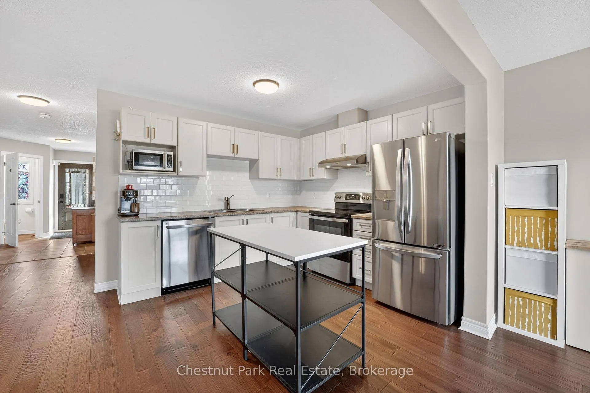 Photo 15 of 10 Archer Avenue, Collingwood — HOMEH
