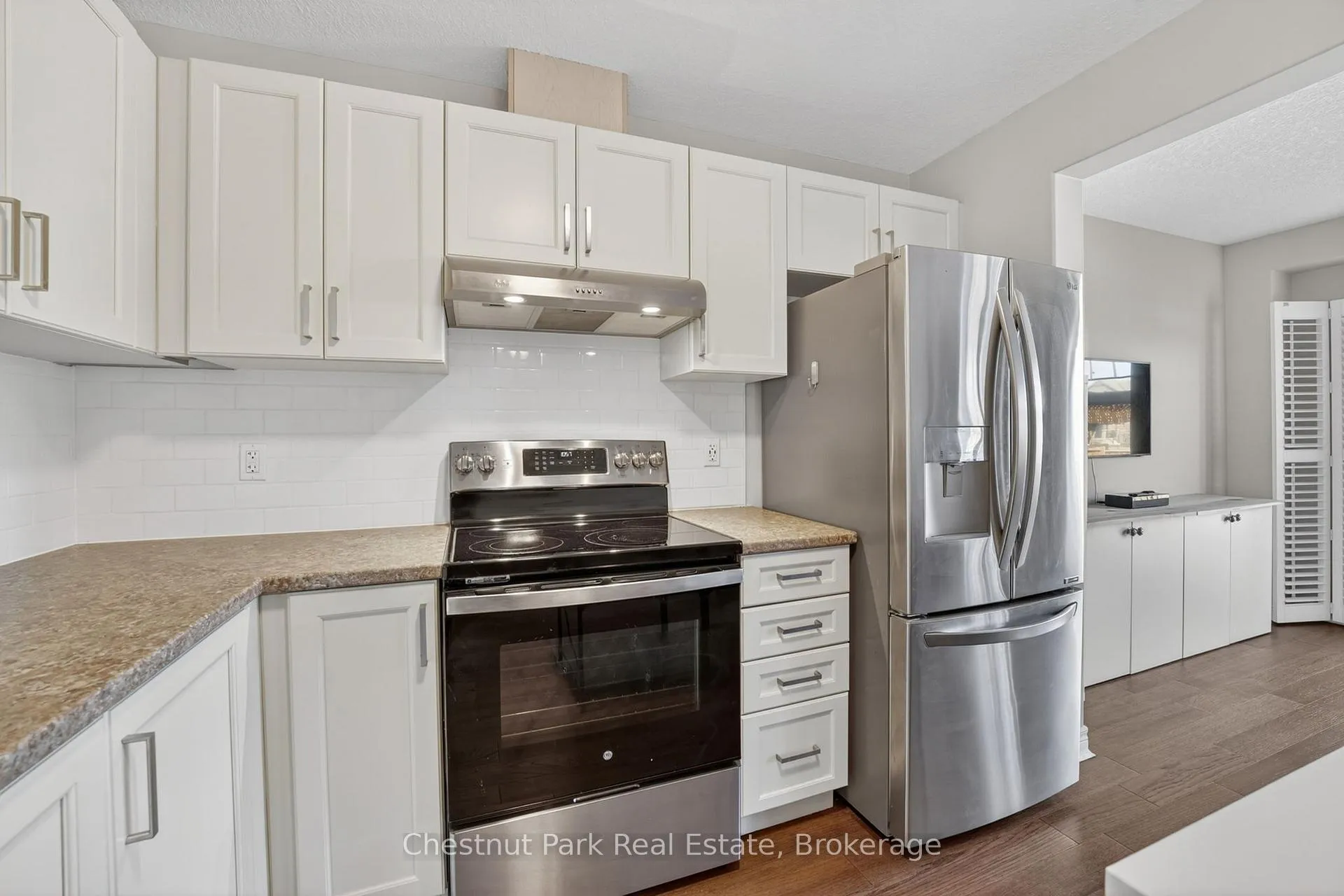 Photo 18 of 10 Archer Avenue, Collingwood — HOMEH