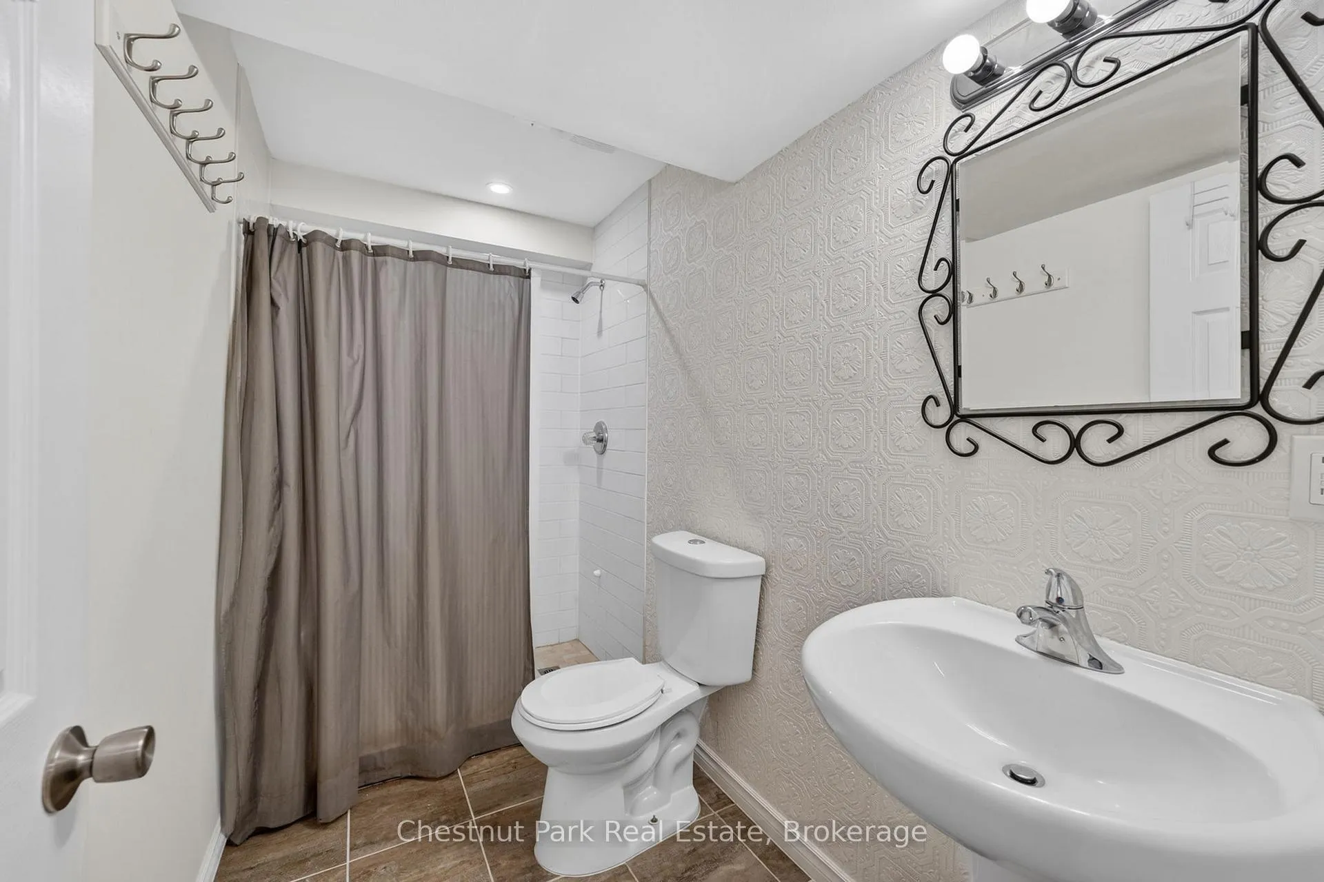 Photo 39 of 10 Archer Avenue, Collingwood — HOMEH