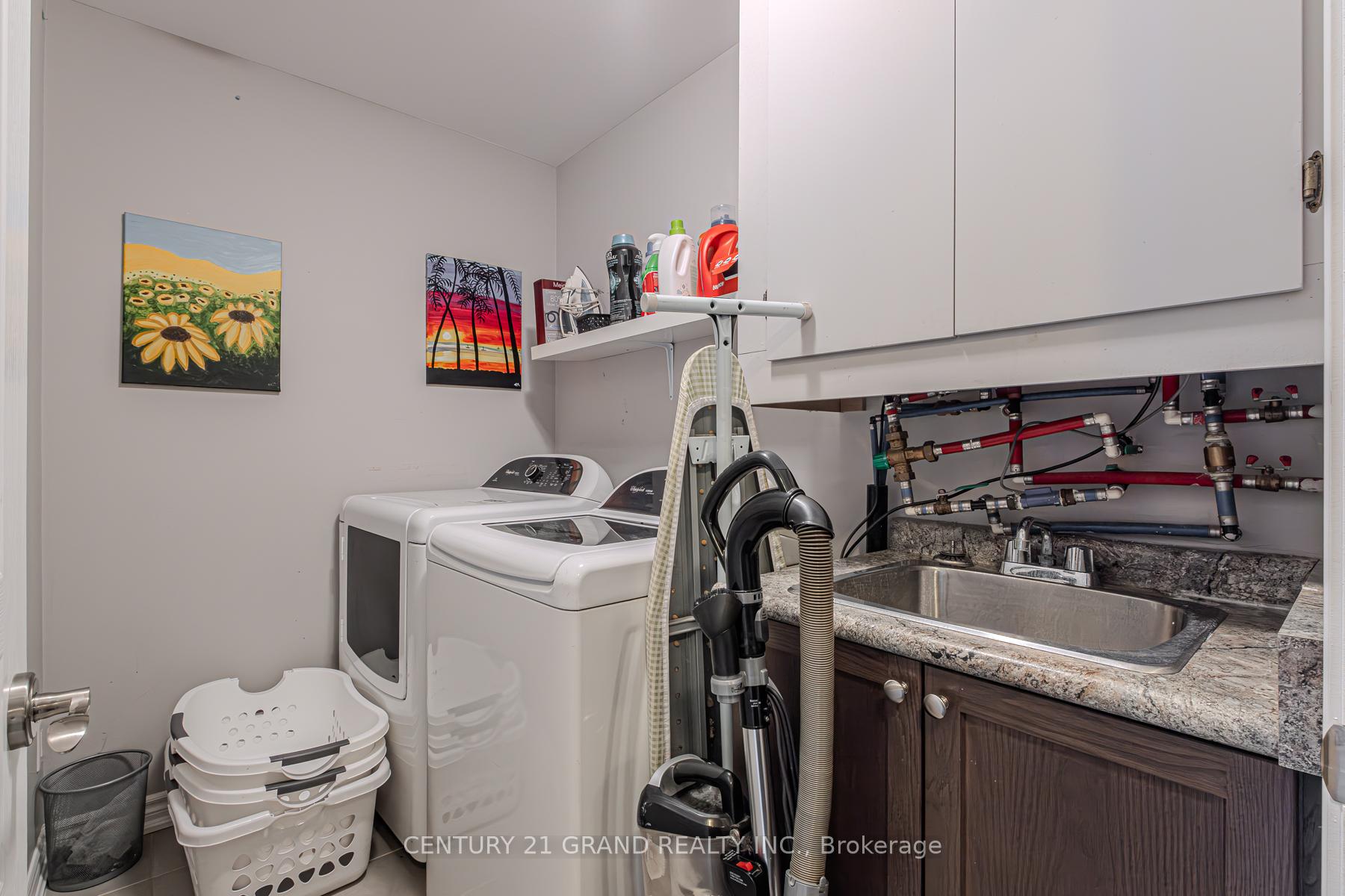 Photo 25 of Unit 87, 80 Willow Street, Brant, Paris — HOMEH