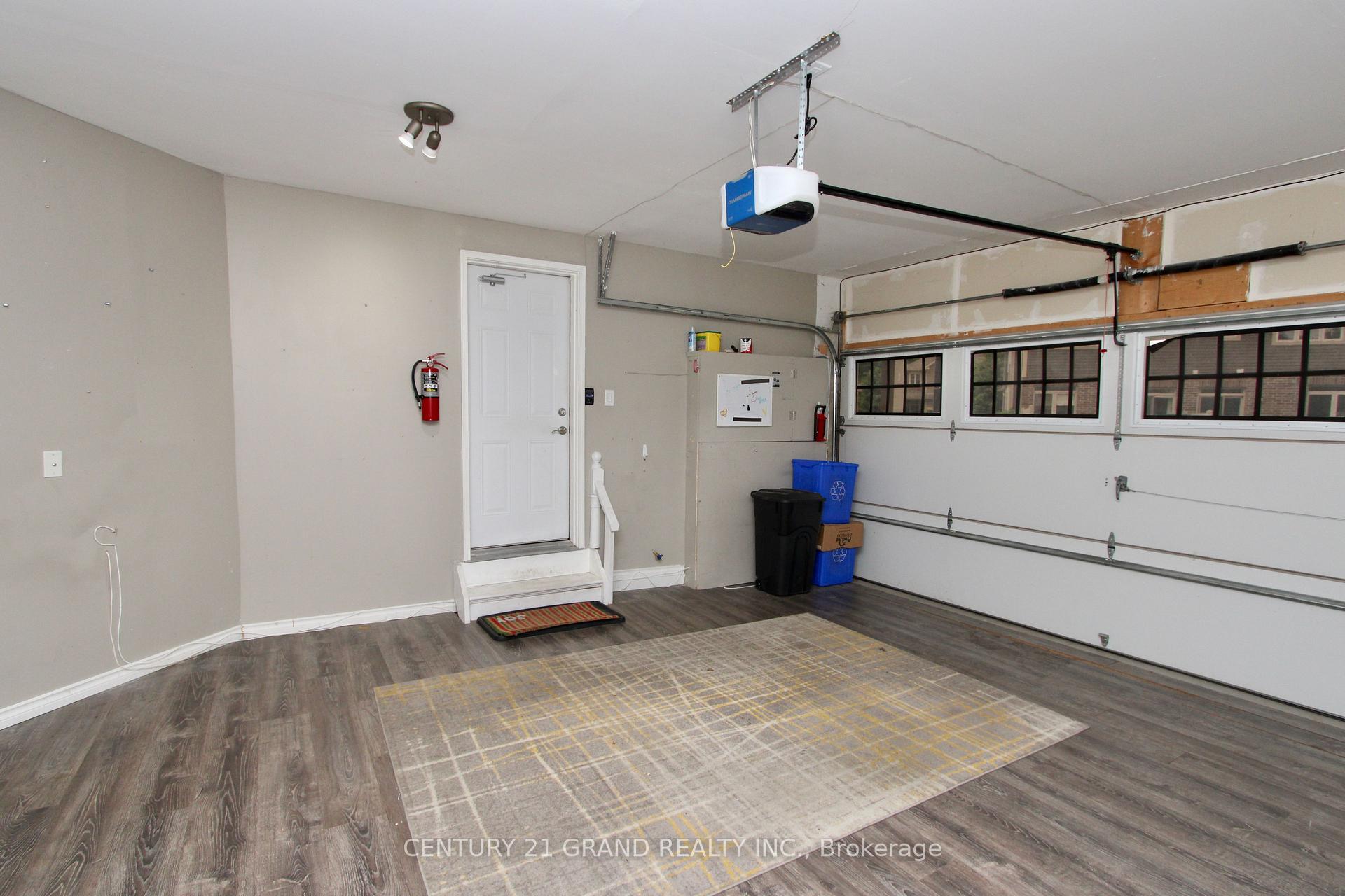 Photo 32 of Unit 87, 80 Willow Street, Brant, Paris — HOMEH