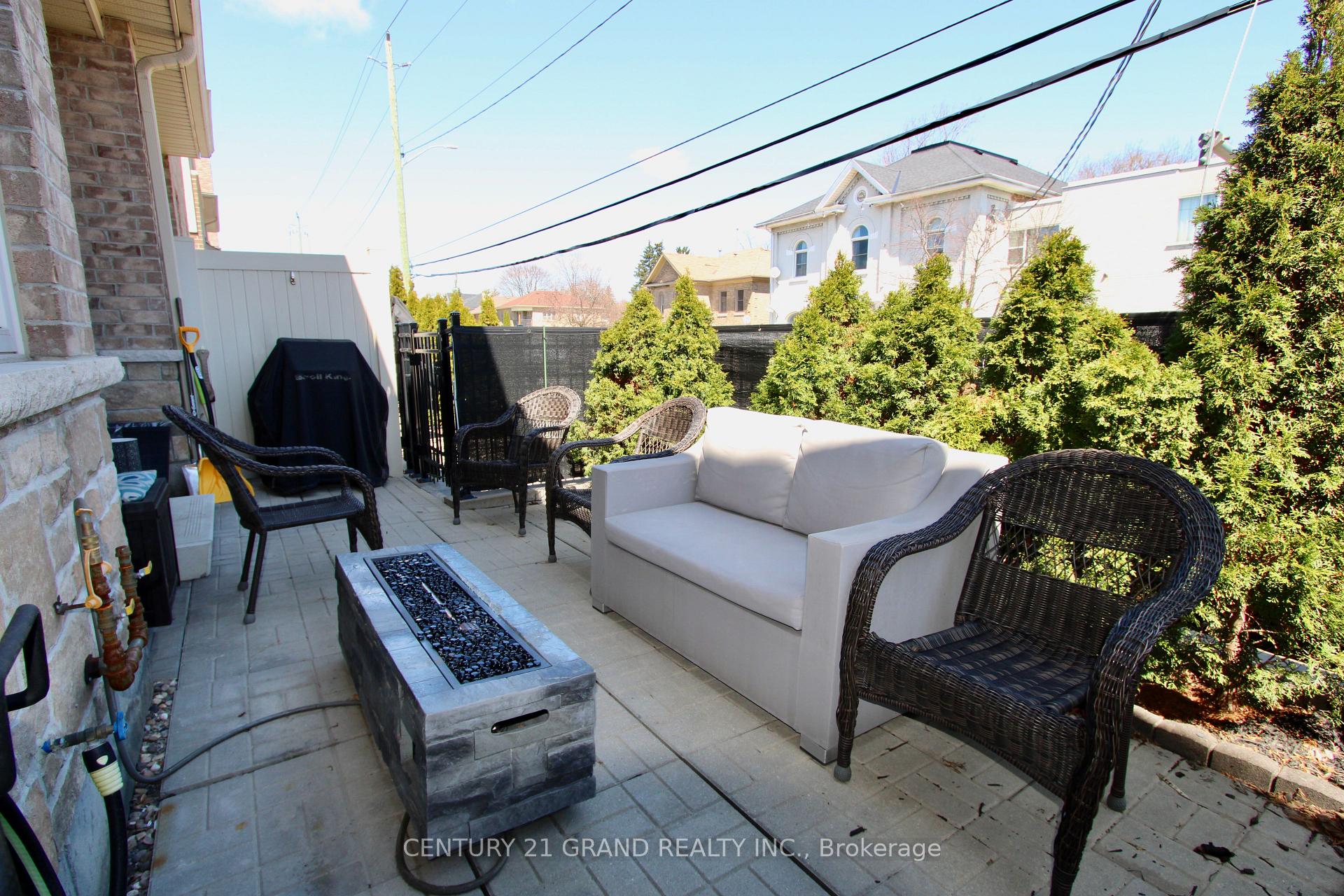 Photo 38 of Unit 87, 80 Willow Street, Brant, Paris — HOMEH