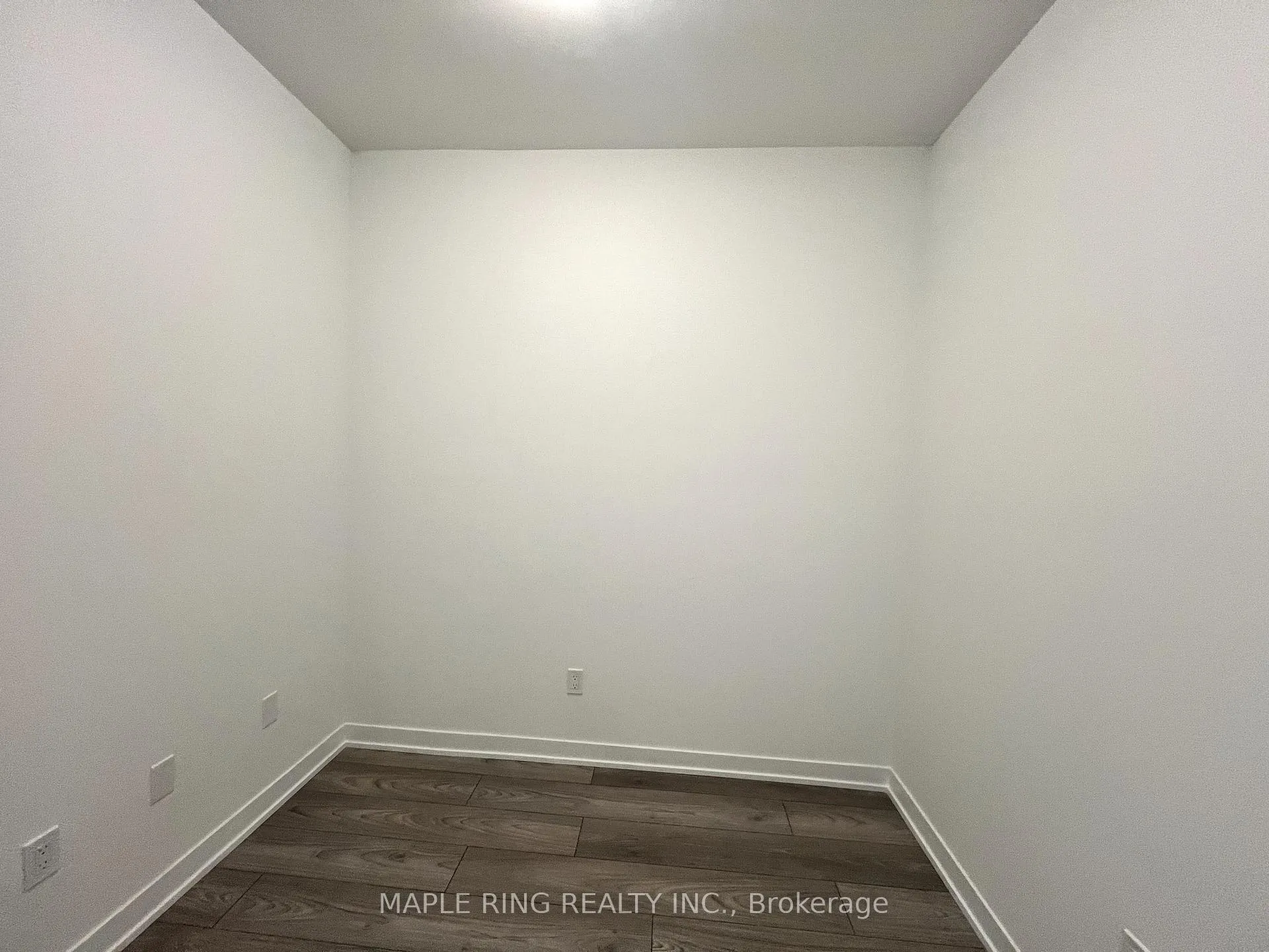 Photo 4 of Unit 1722, 498 Caldari Road, Vaughan, Concord — HOMEH