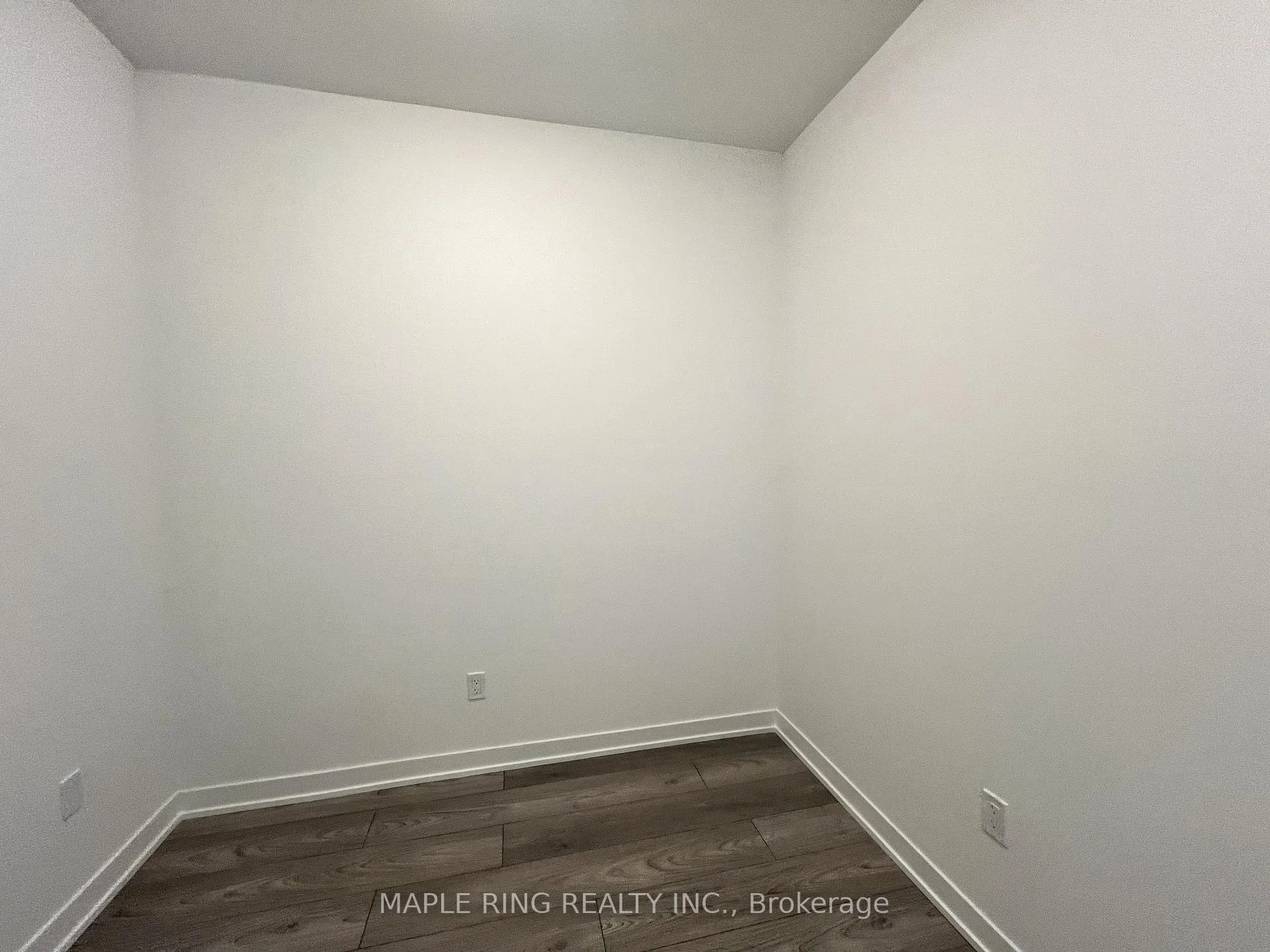 Photo 6 of Unit 1722, 498 Caldari Road, Vaughan, Concord — HOMEH